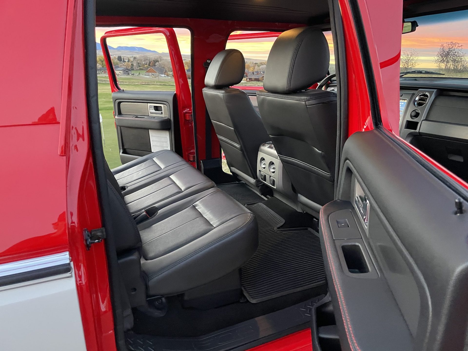 Ford F-150 SVT Raptor-Based Retro With 1970s Bronco Face Is Our Kind Of Classic Truck