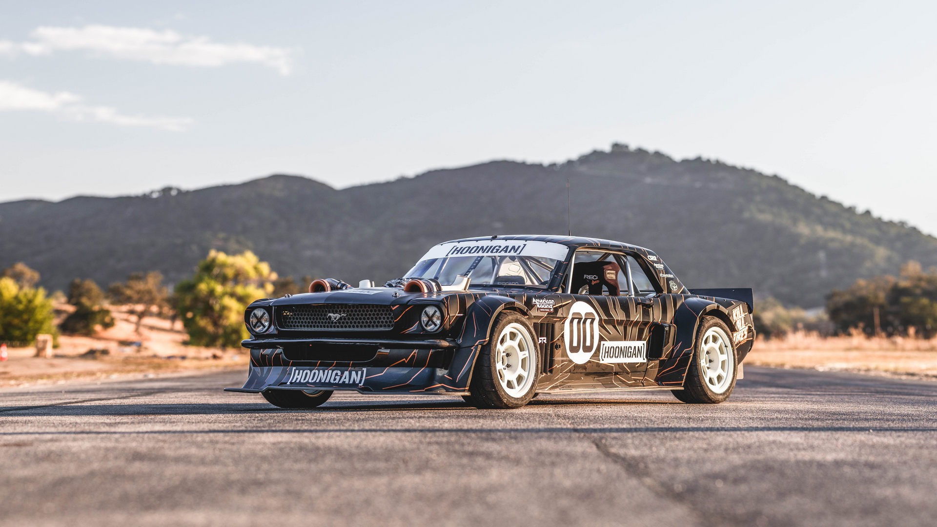 Ken Block’s 14-Year-Old Daughter Races The Hoonicorn Against A 4,000 HP NHRA Corvette