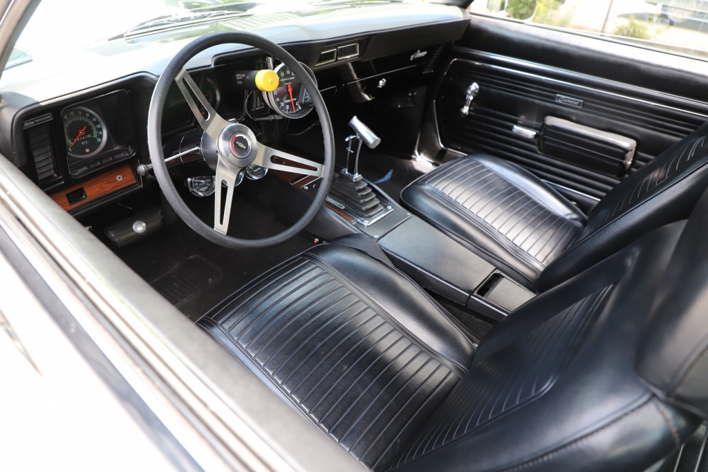 Joe Rogan’s 1969 Camaro Restomod Has An 860 HP Supercharged LSA V8