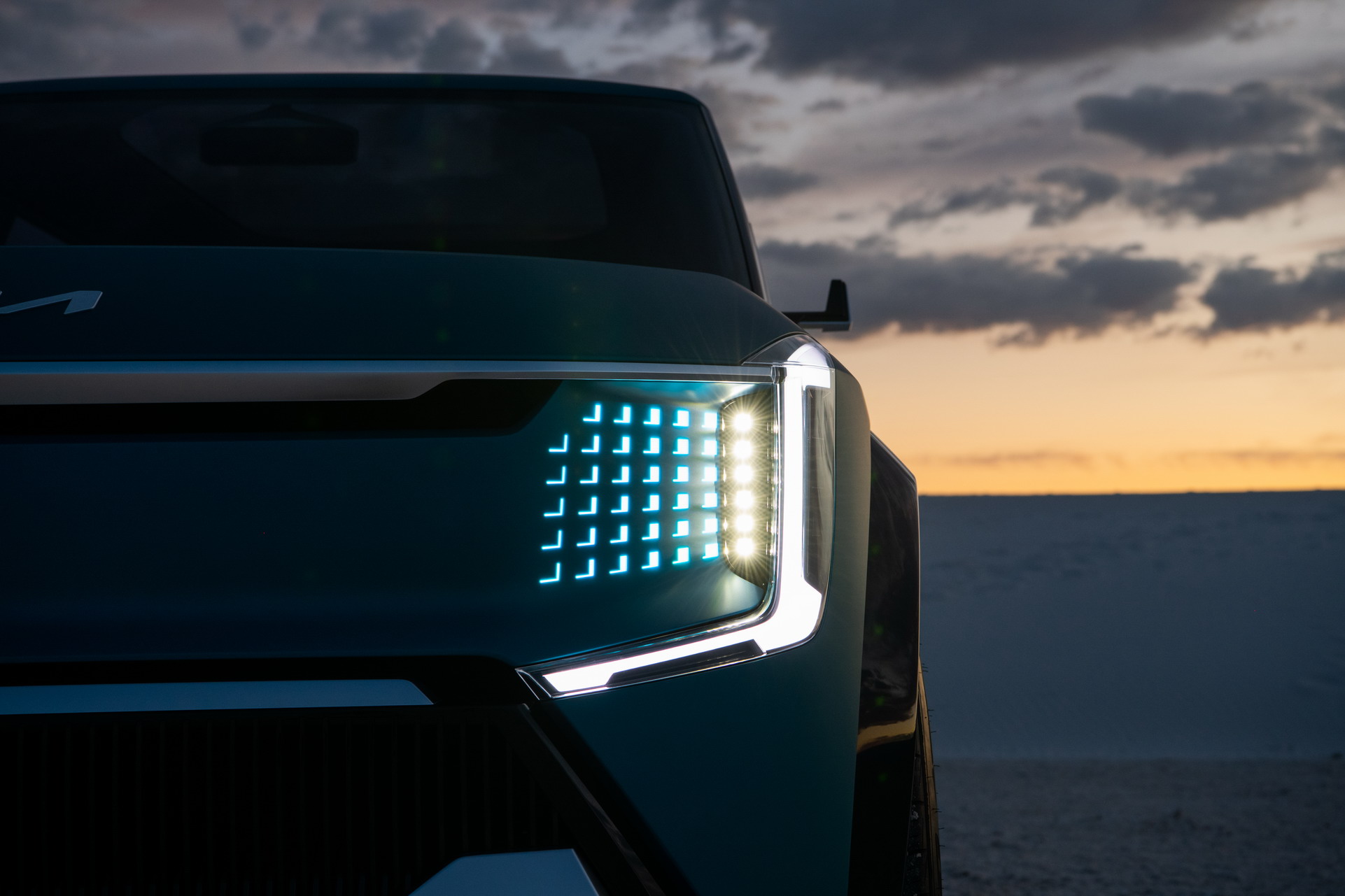 Kia EV9 Concept Prepares Us For New Electric 3-Row SUV The Size Of The Telluride