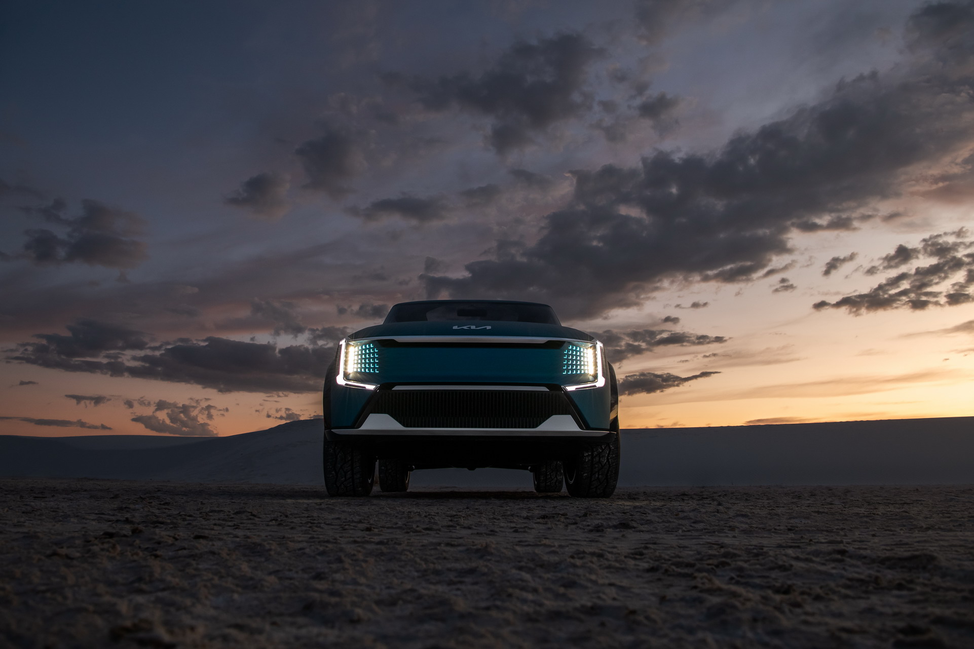 Kia EV9 Concept Prepares Us For New Electric 3-Row SUV The Size Of The Telluride