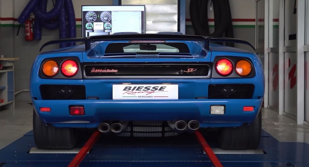  Watching A Lamborghini Diablo SV On A Dyno Is Pure Bliss