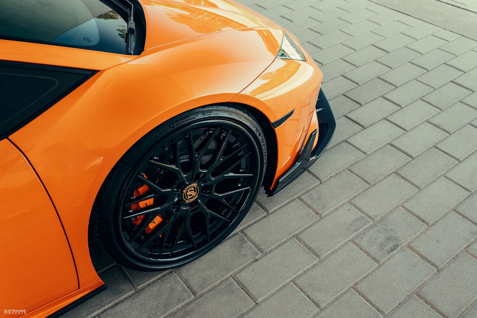 Who Needs An STO When You Can Modify A Lamborghini Huracan Like This?