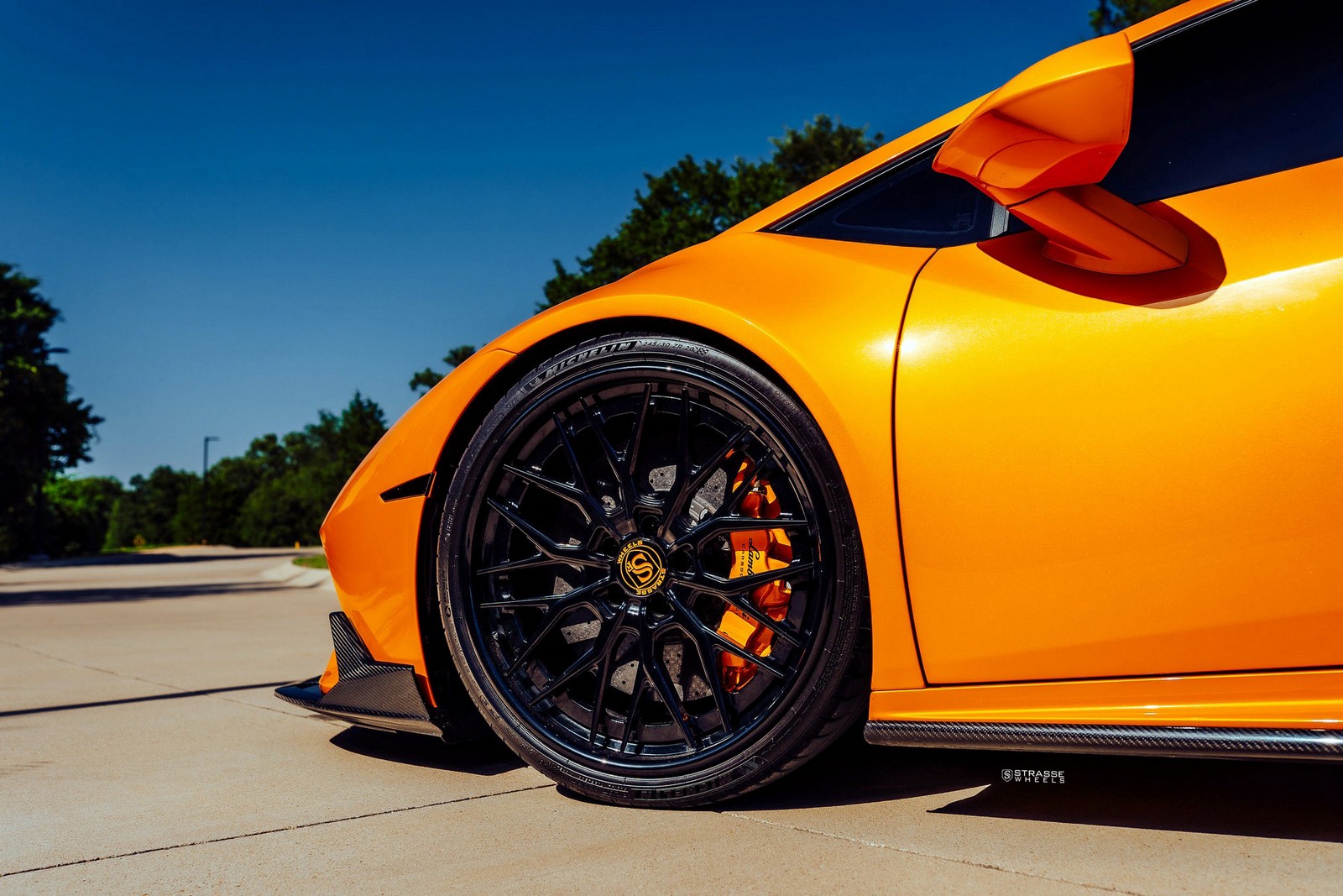 Who Needs An STO When You Can Modify A Lamborghini Huracan Like This?