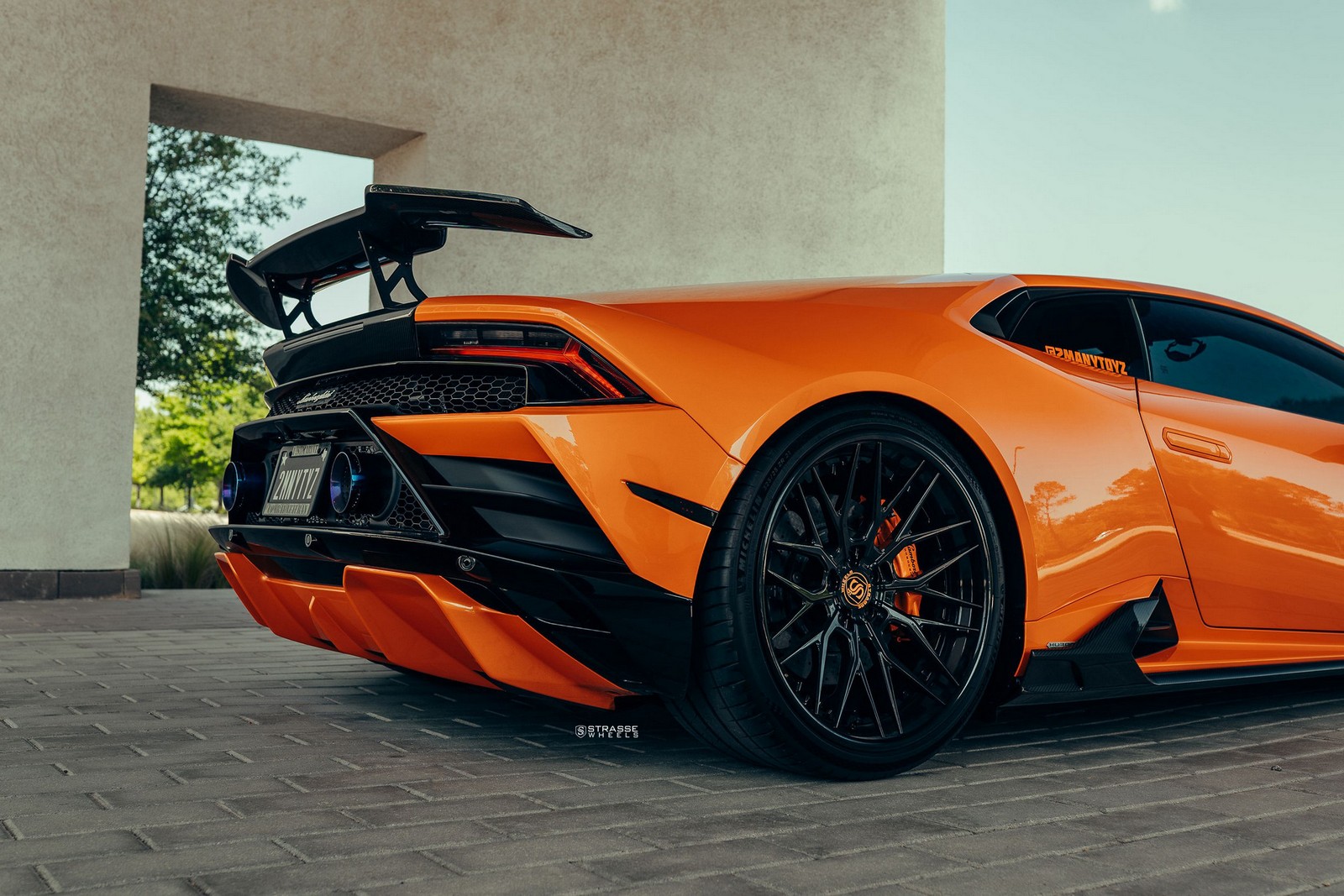 Who Needs An STO When You Can Modify A Lamborghini Huracan Like This?