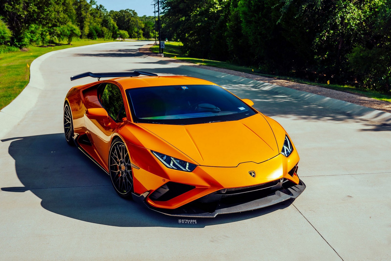 Who Needs An STO When You Can Modify A Lamborghini Huracan Like This?