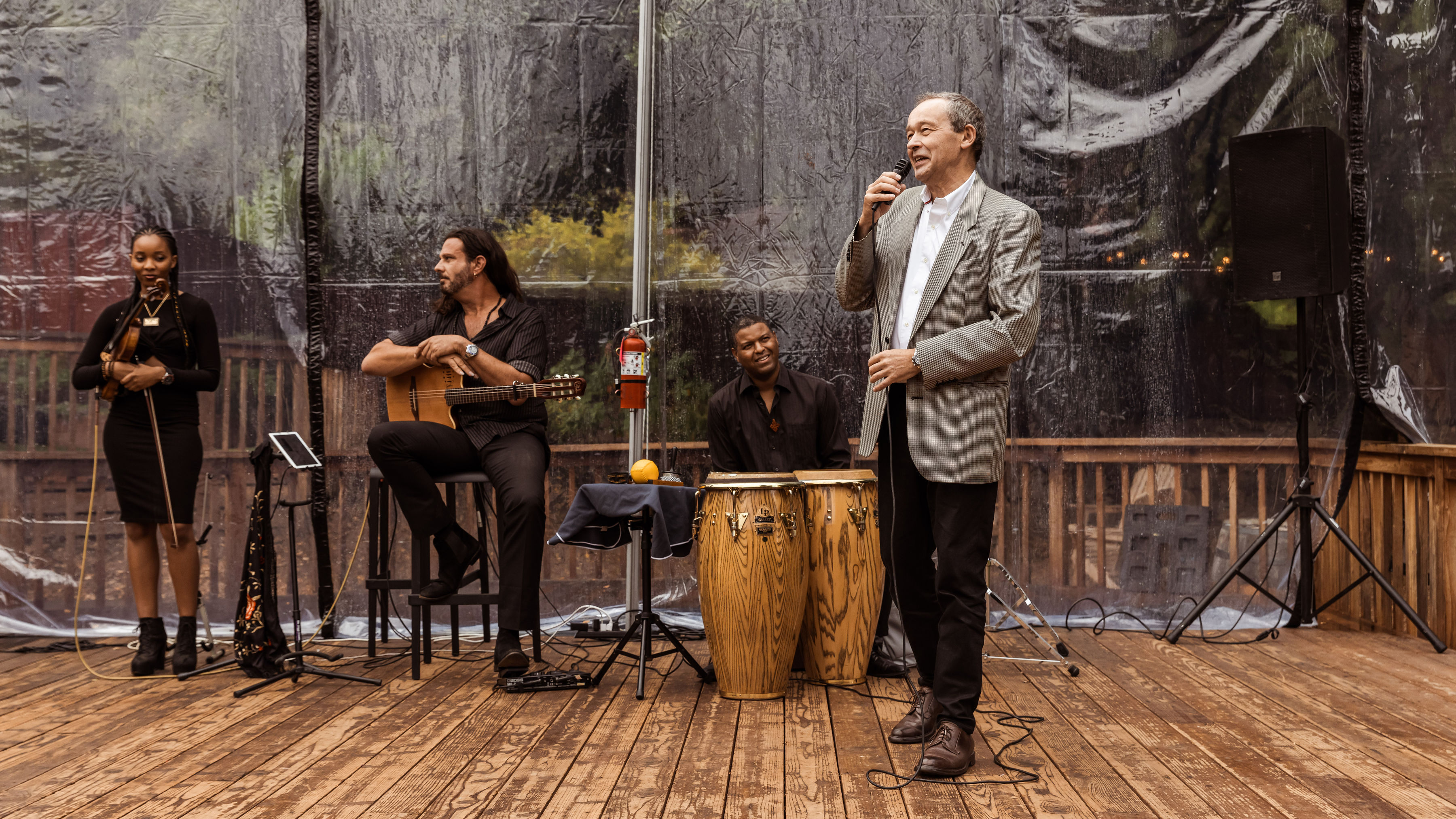 Lucid Makes The Very First Customer Deliveries Of The All-Electric Air