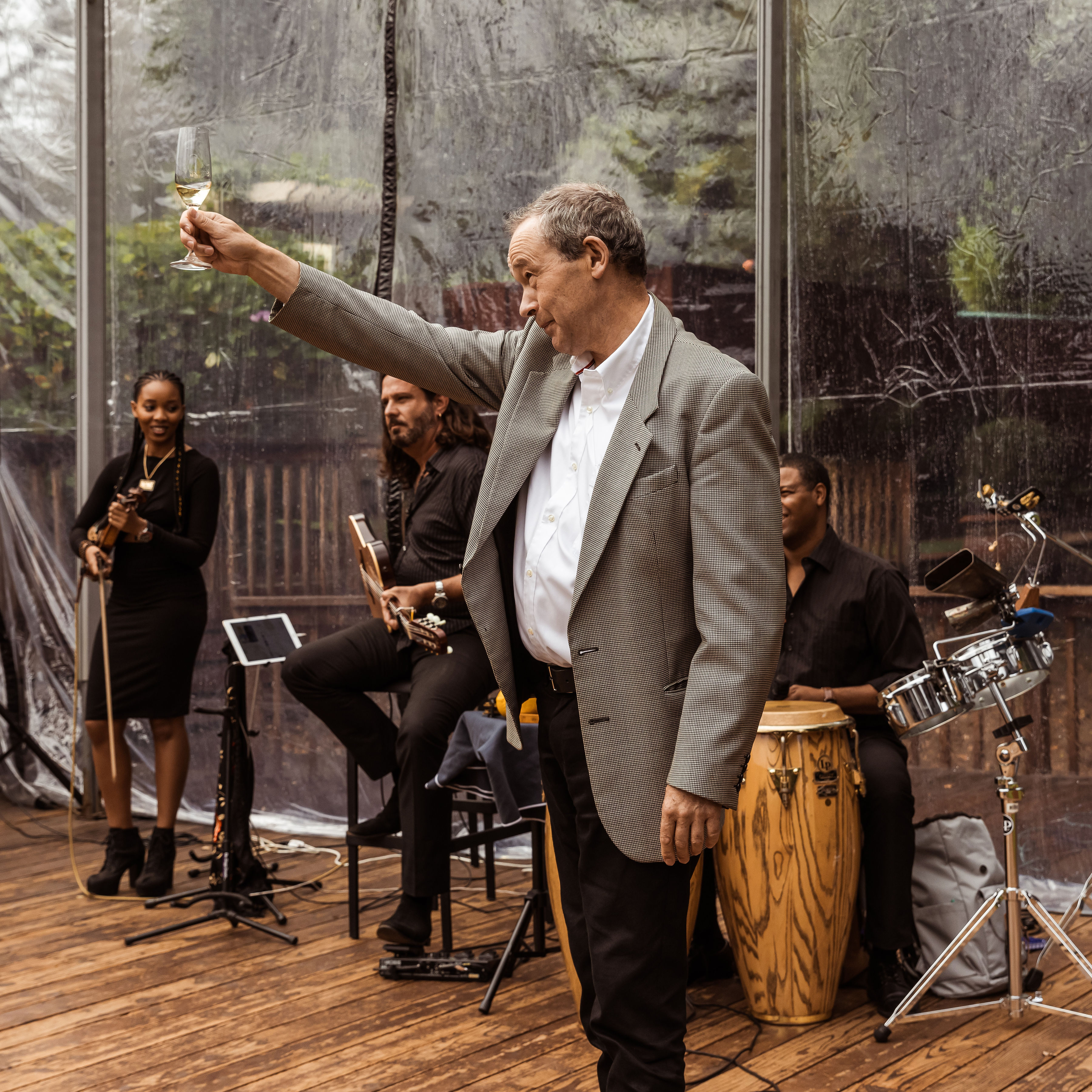 Lucid Makes The Very First Customer Deliveries Of The All-Electric Air