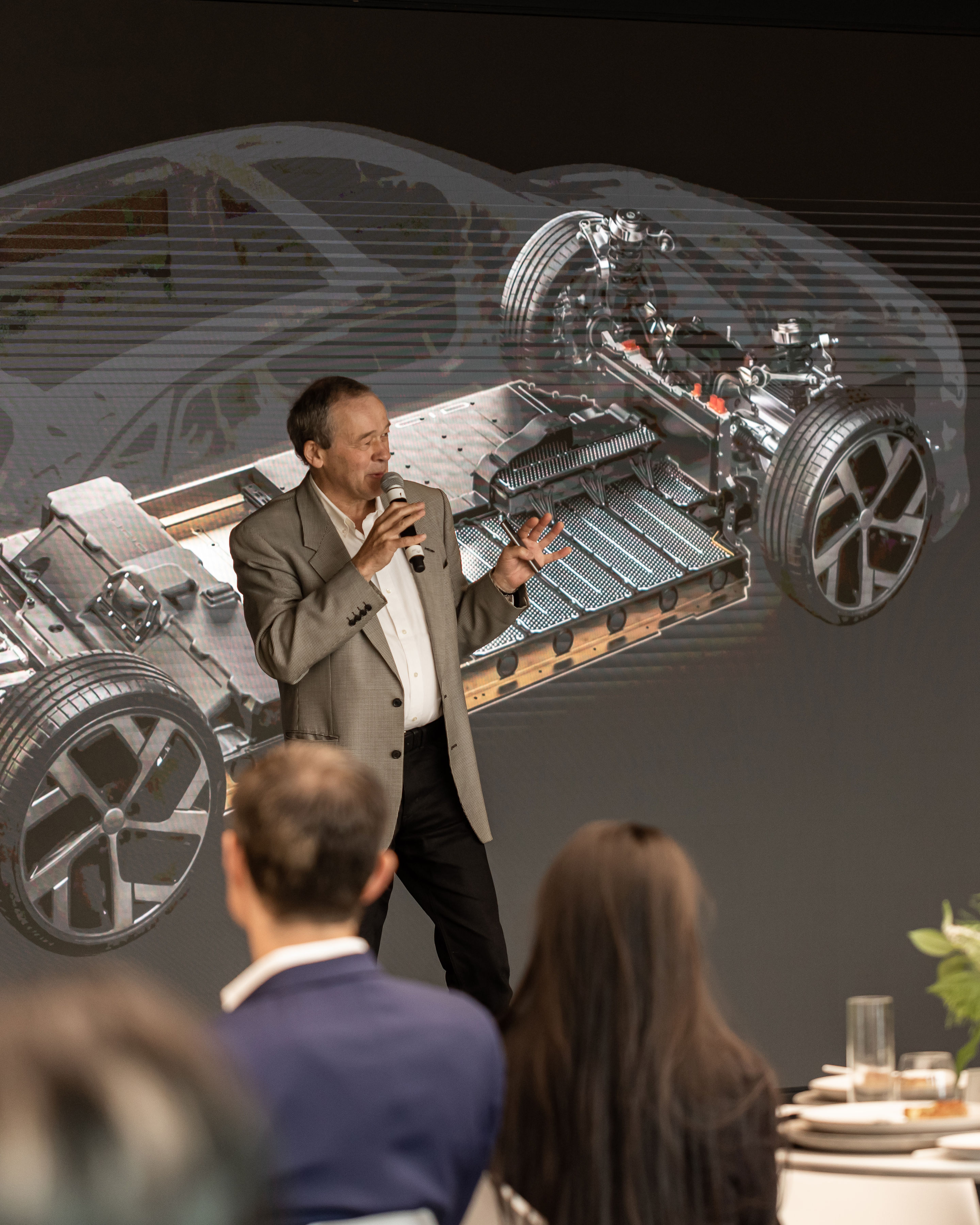 Lucid Makes The Very First Customer Deliveries Of The All-Electric Air