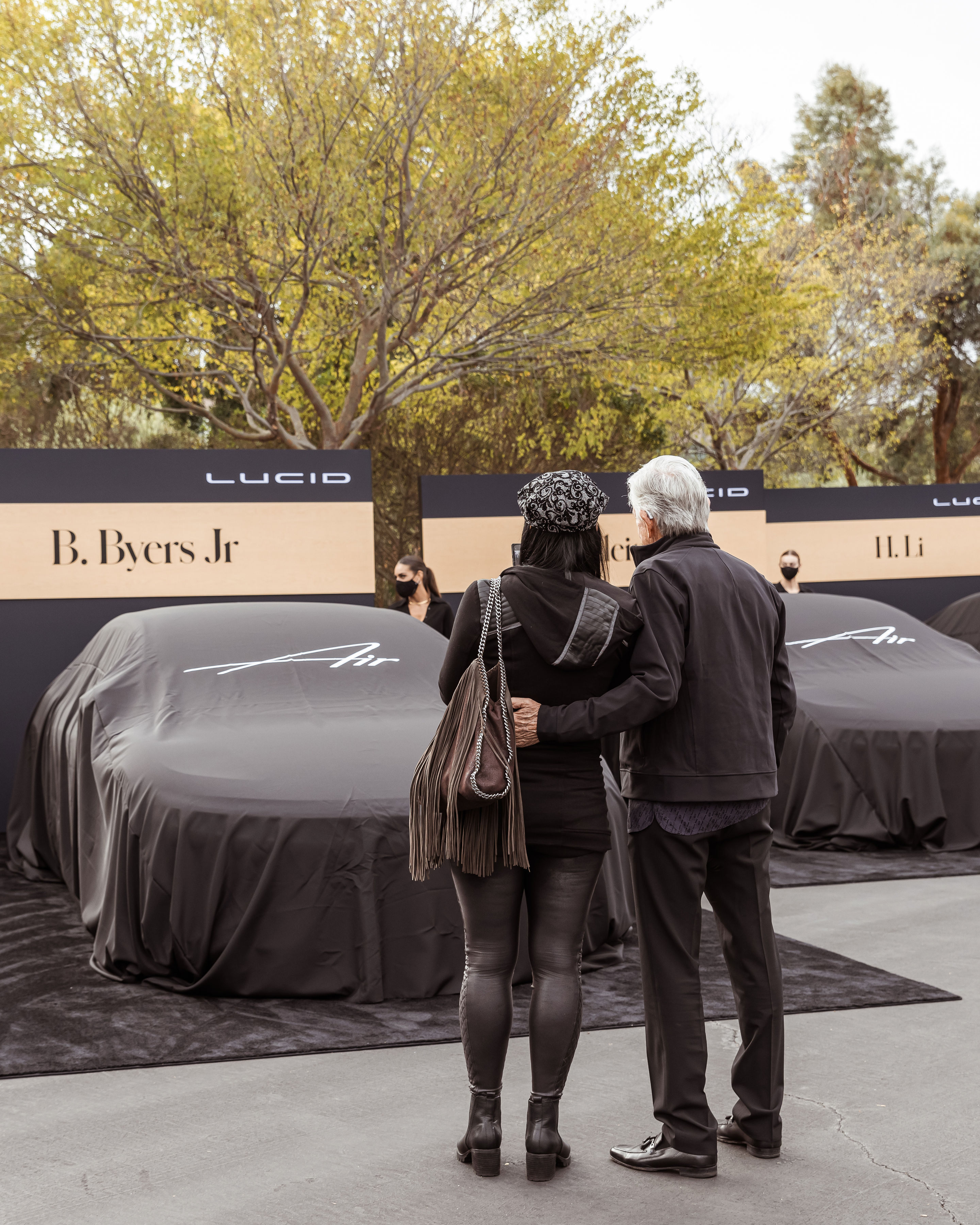 Lucid Makes The Very First Customer Deliveries Of The All-Electric Air