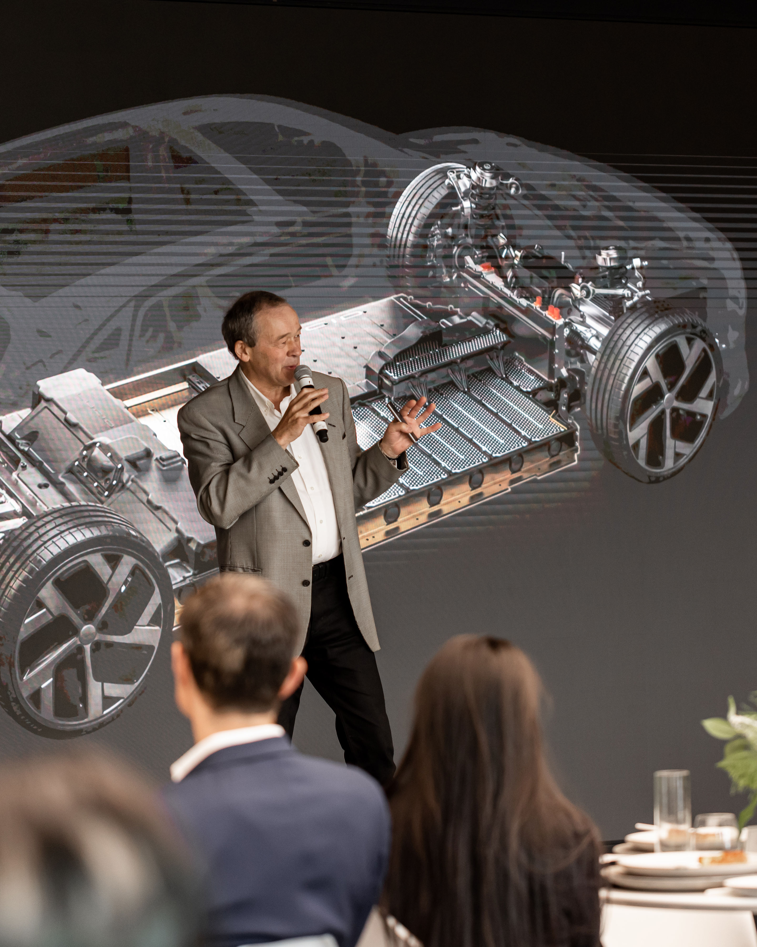 Lucid Makes The Very First Customer Deliveries Of The All-Electric Air