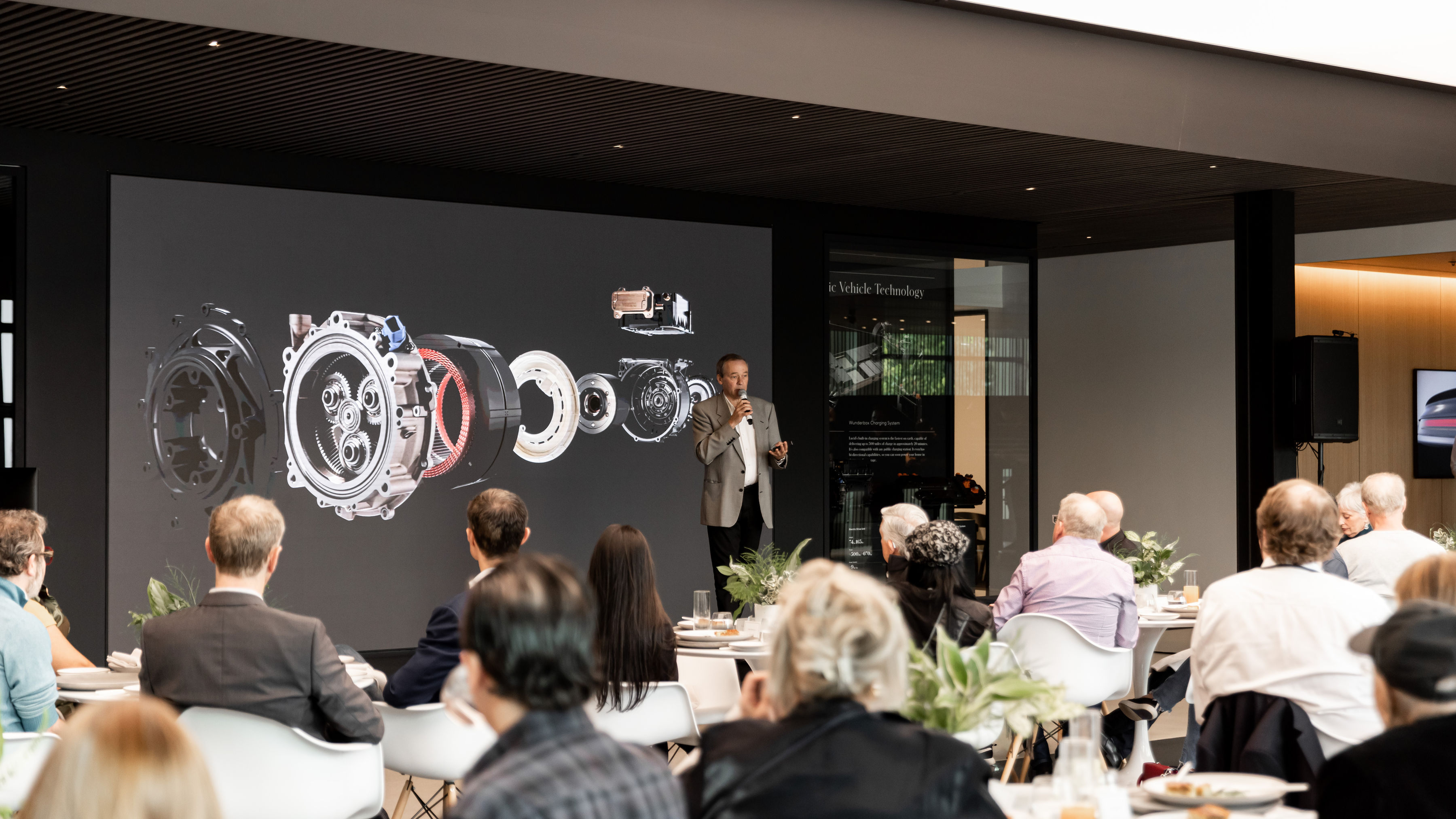 Lucid Makes The Very First Customer Deliveries Of The All-Electric Air