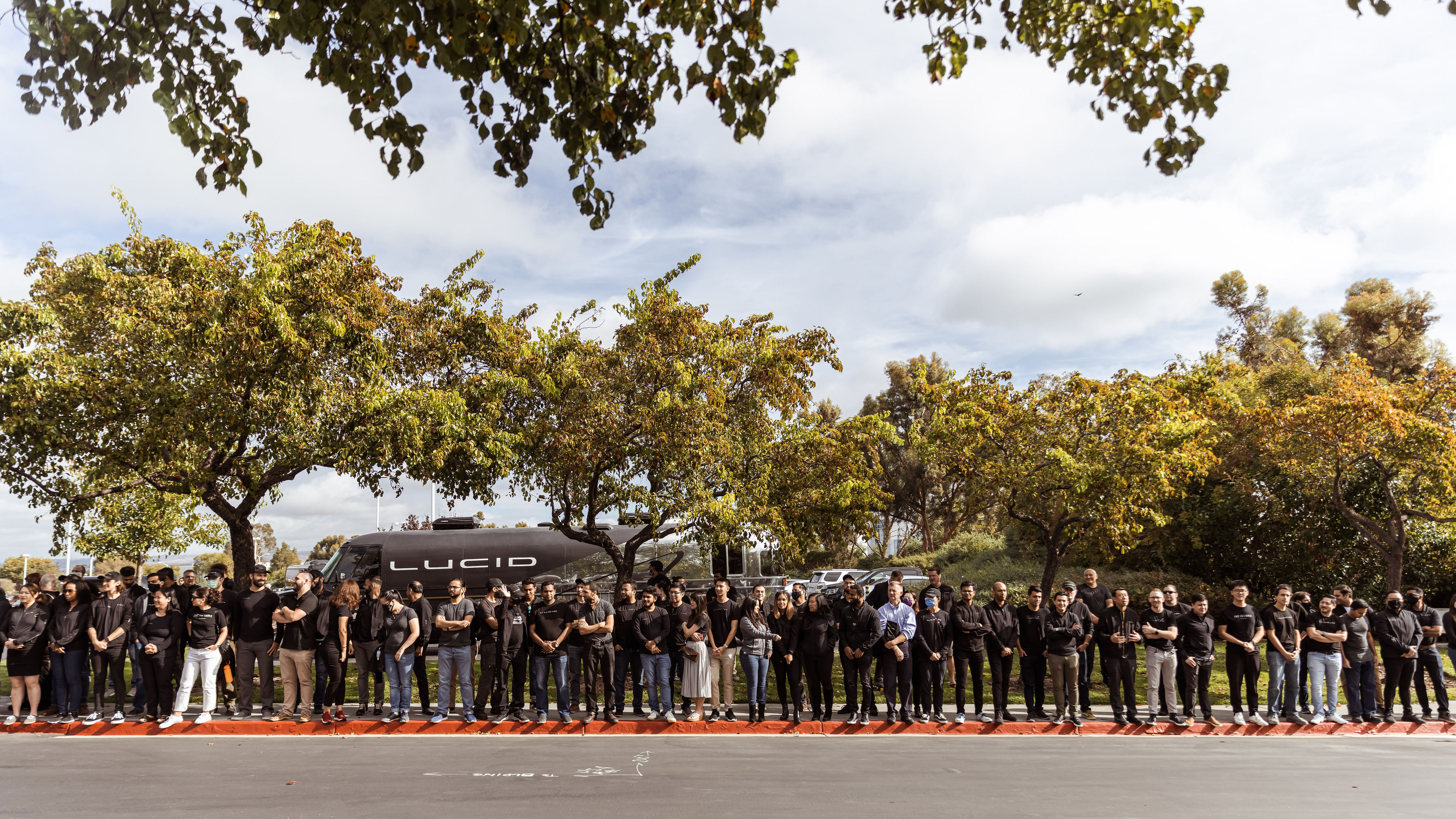 Lucid Makes The Very First Customer Deliveries Of The All-Electric Air