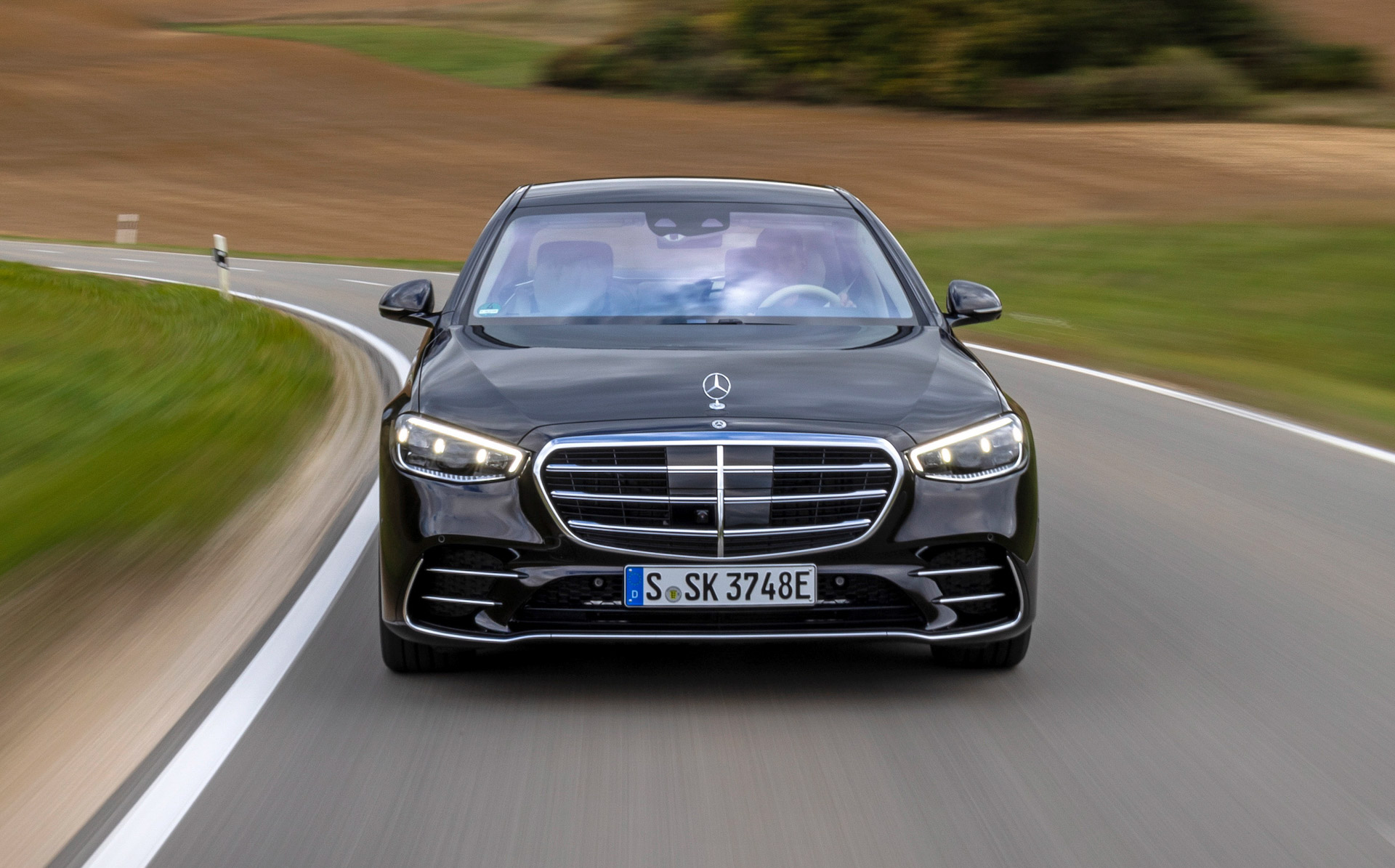Mercedes Adds 4Matic AWD Option For The S580e Hybrid, MBUX Infotainment Simplified