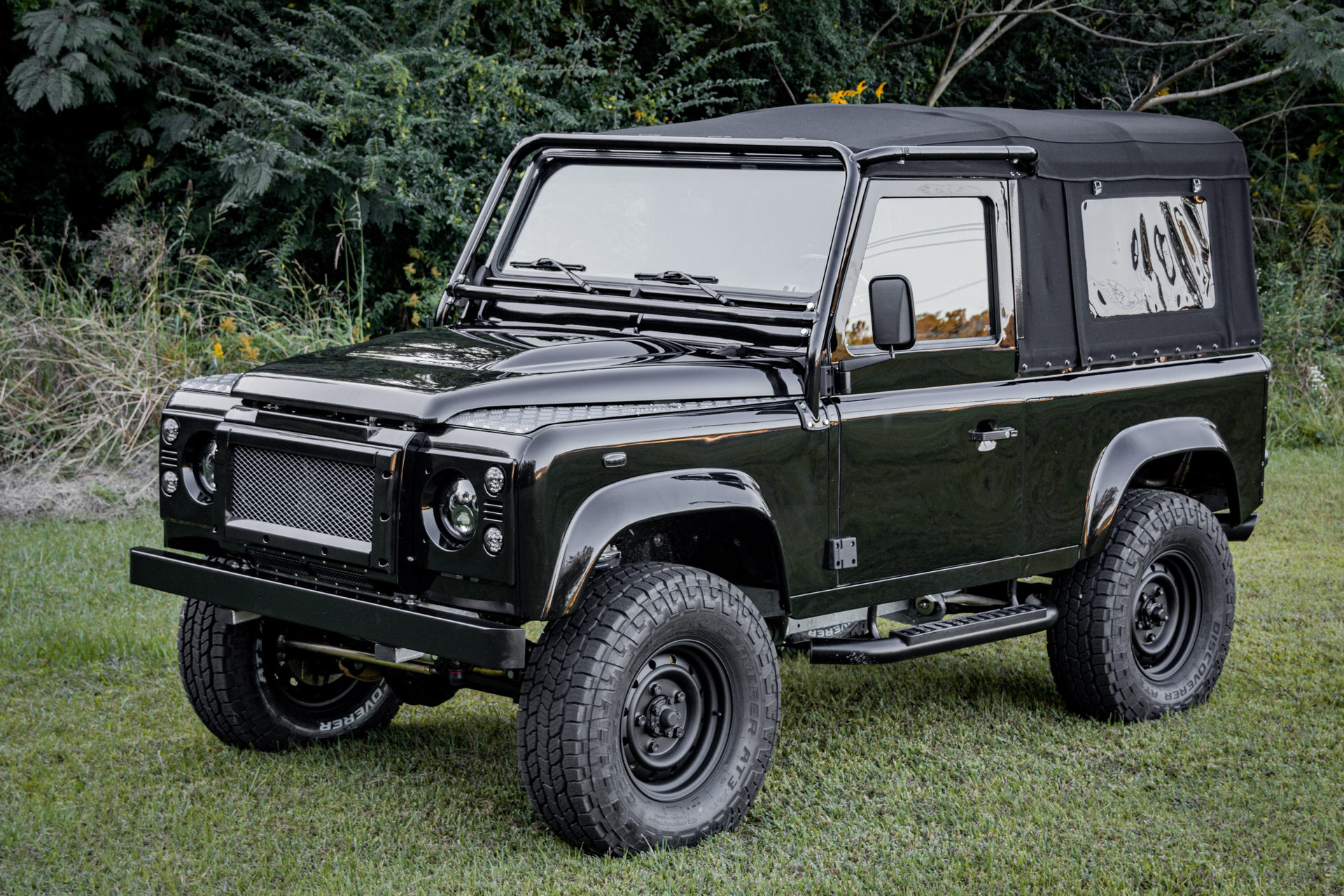 Osprey’s Latest Land Rover Defender Soft Top LS3 V8 Is Fit For Weekend Adventures