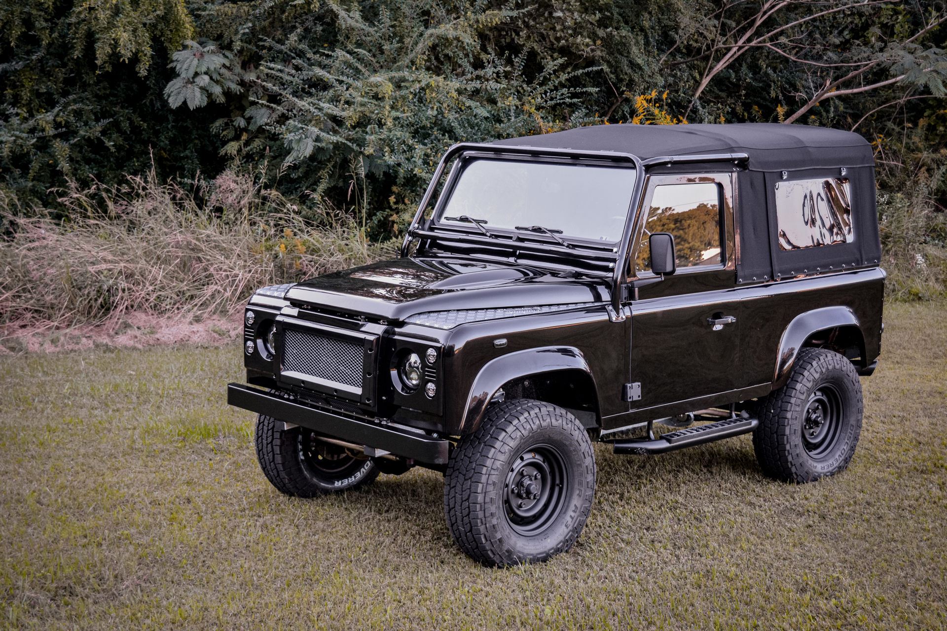 Osprey’s Latest Land Rover Defender Soft Top LS3 V8 Is Fit For Weekend Adventures