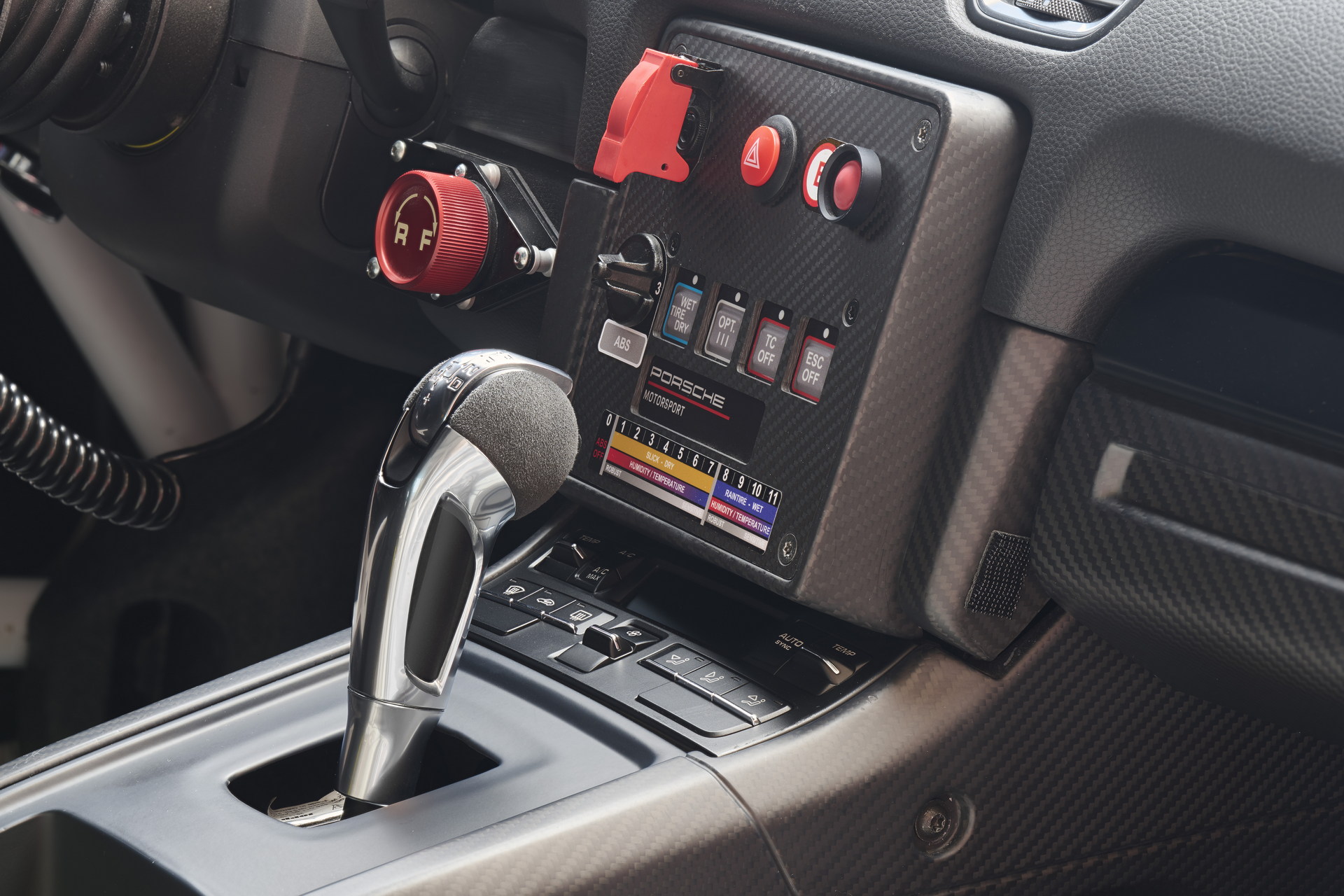 The 2022 Porsche 718 Cayman GT4 RS Clubsport Is A $229k Toy Reserved For The Track