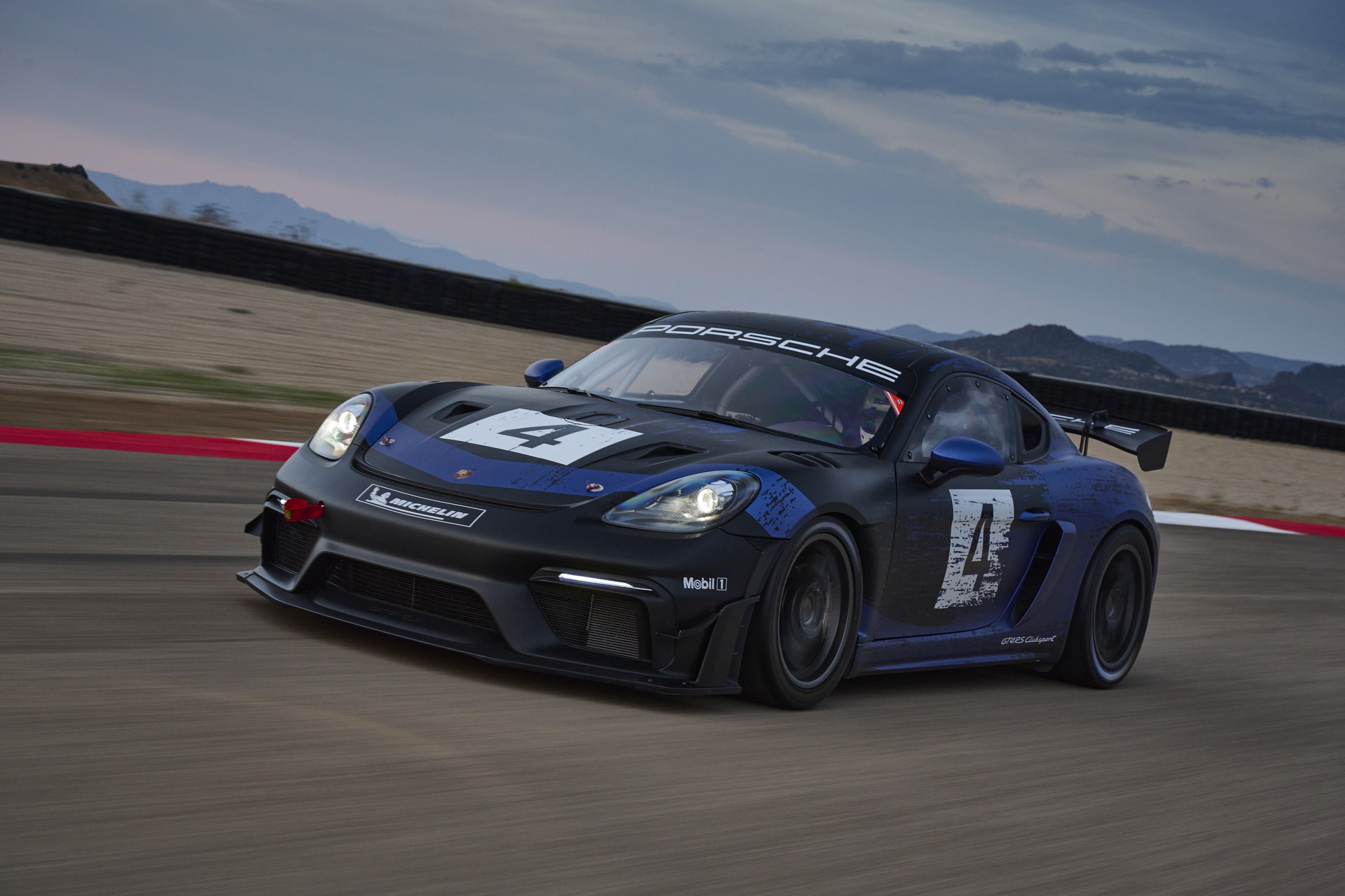 The 2022 Porsche 718 Cayman GT4 RS Clubsport Is A $229k Toy Reserved For The Track