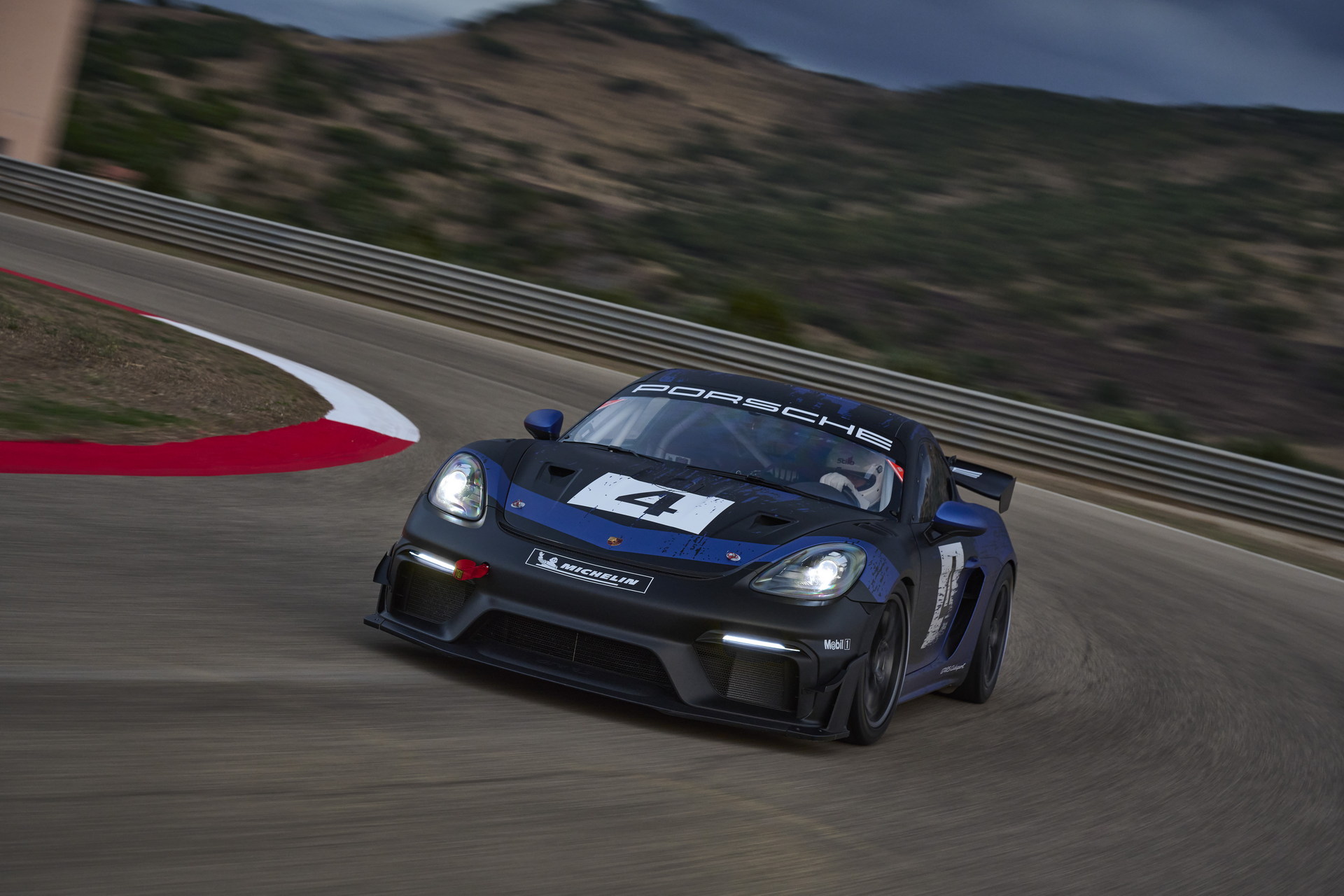 The 2022 Porsche 718 Cayman GT4 RS Clubsport Is A $229k Toy Reserved For The Track
