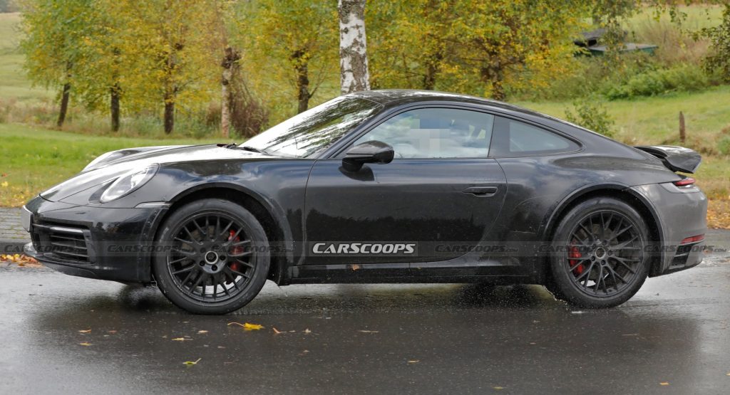  Porsche 911 Safari Spied Again Showing Its Adventurous Rally-Bred Spirit