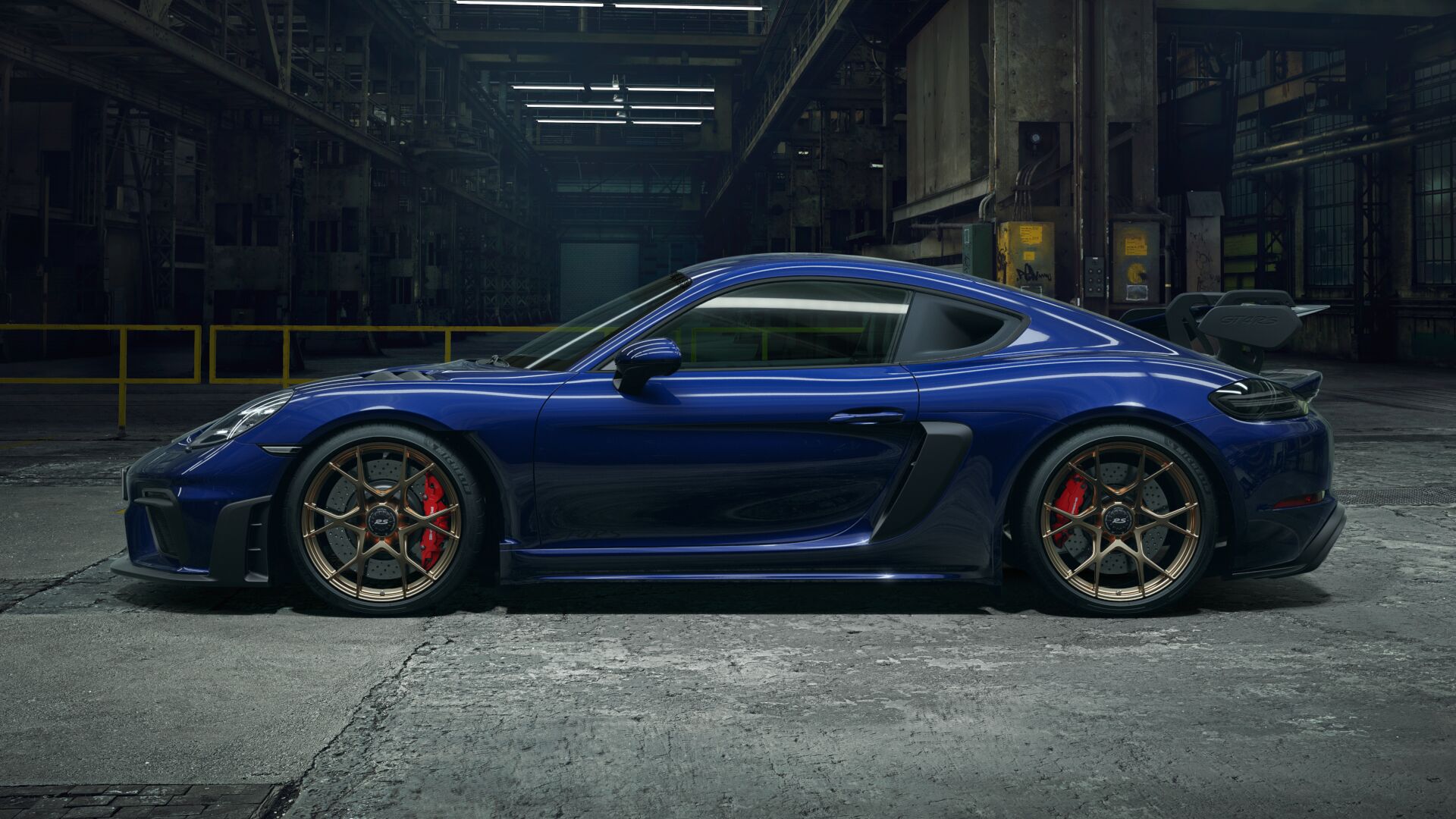 How Would You Configure Your Pretend 2022 Porsche 718 Cayman GT4 RS?