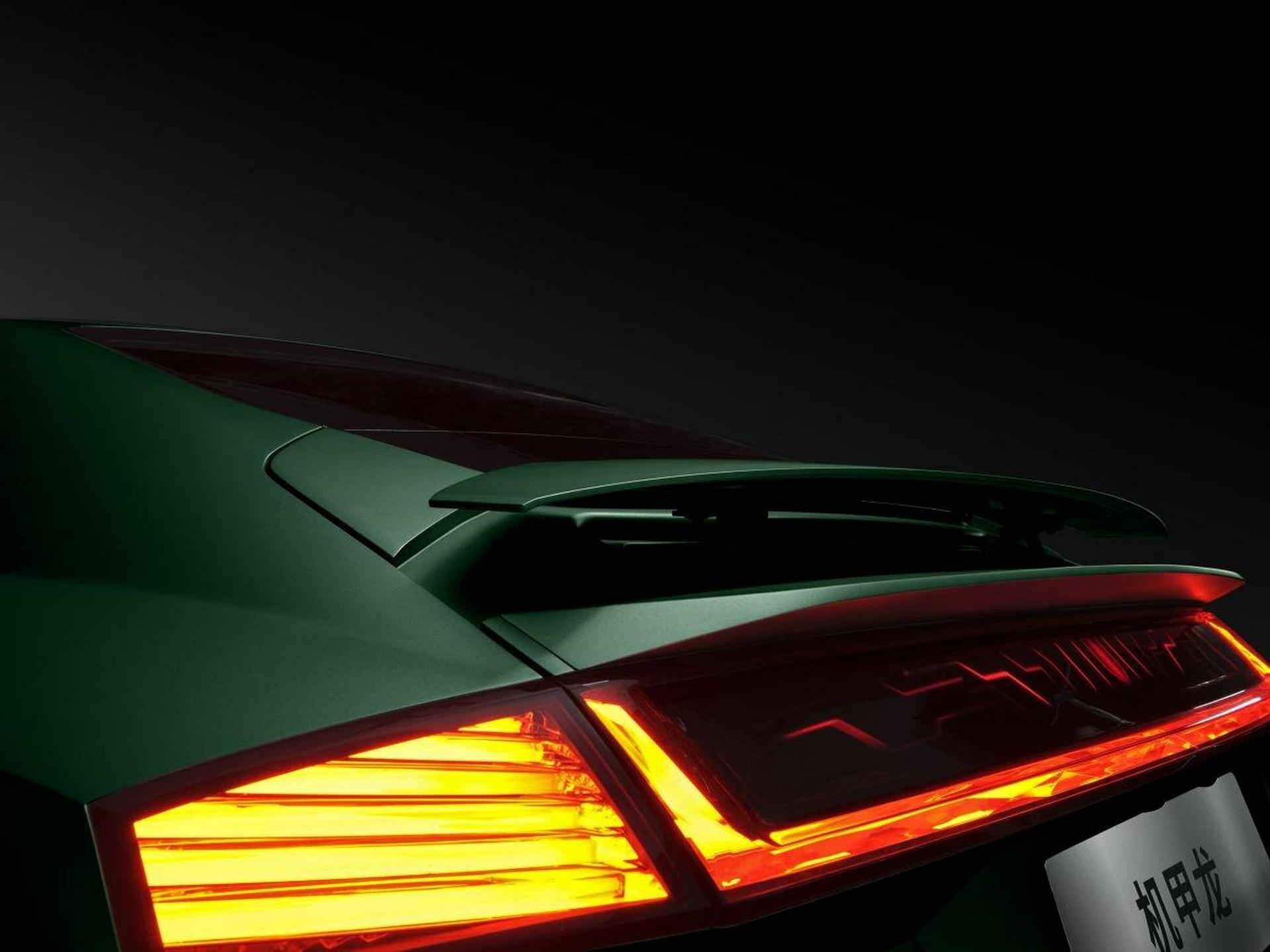 Great Wall’s Saloon Mecha Dragon Premium EV Comes Packed With Tech