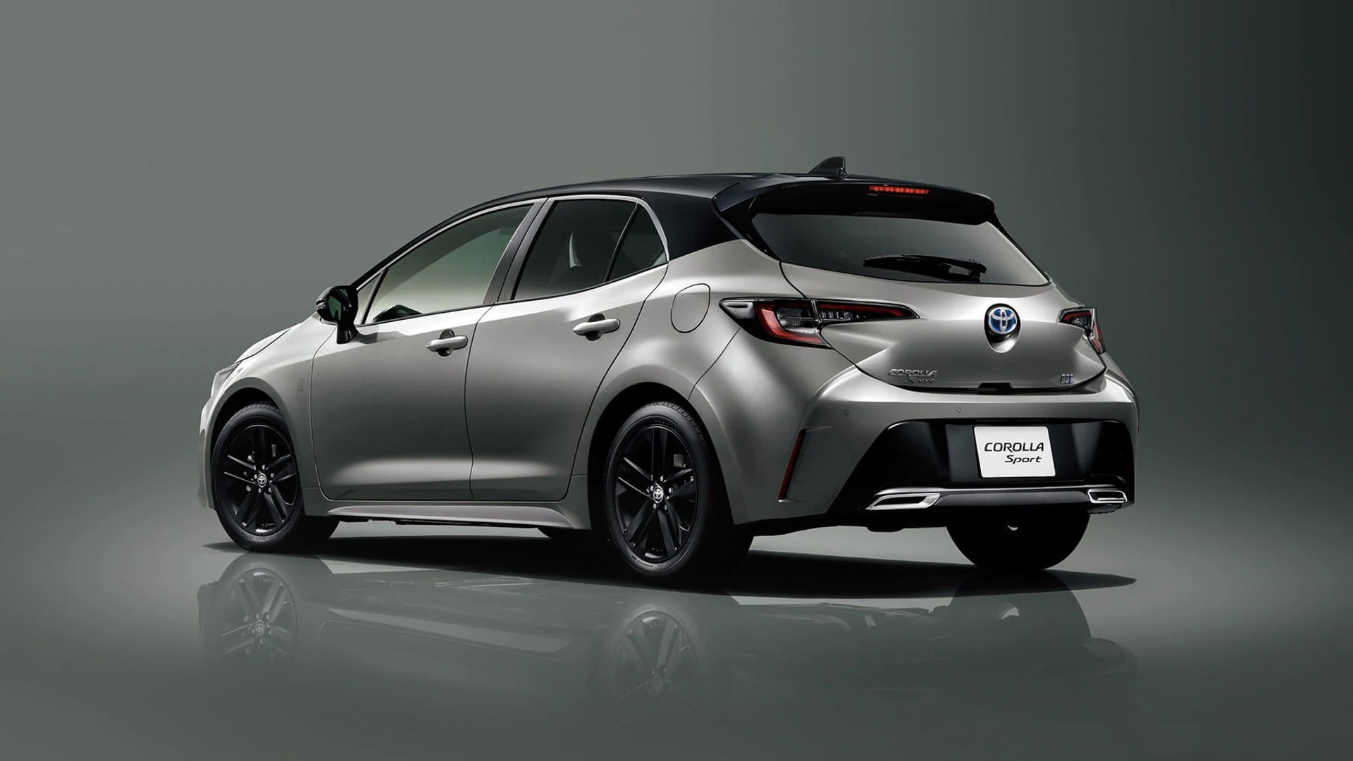 2023 Toyota Corolla Touring 2.0 Hybrid Sports GR Sport (E210 Facelift) –