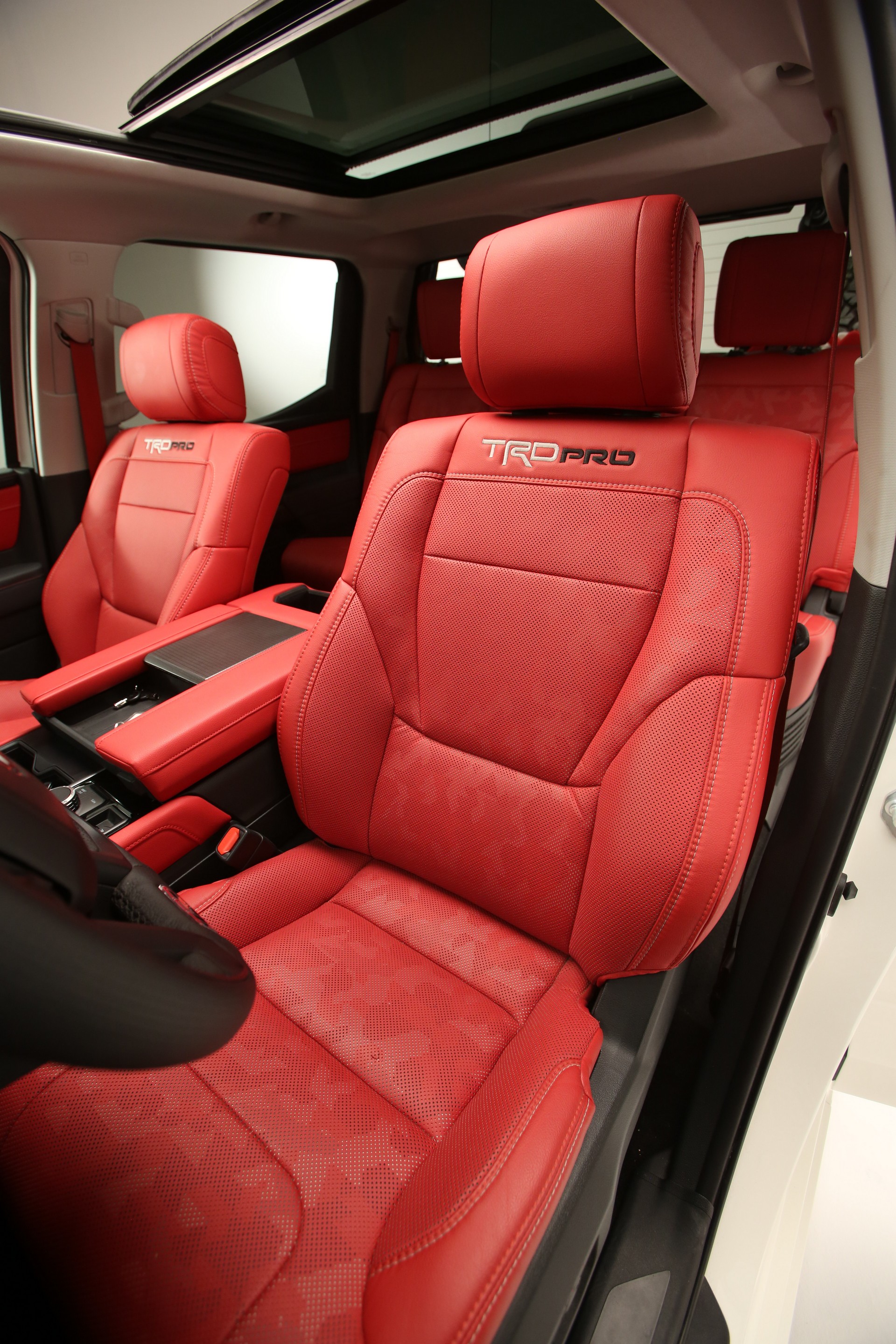 Toyota Unveils TRD Desert Chase Tundra Concept And New Accessories