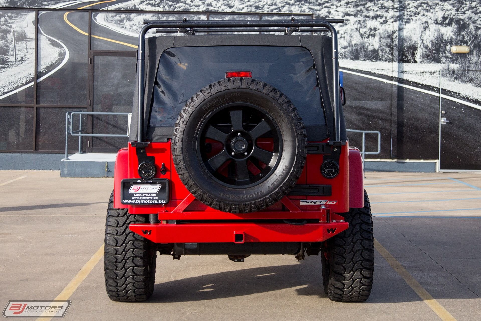 Forget The RAM SRT-10, Someone Made A Jeep Wrangler SRT-10 With A Viper’s V10