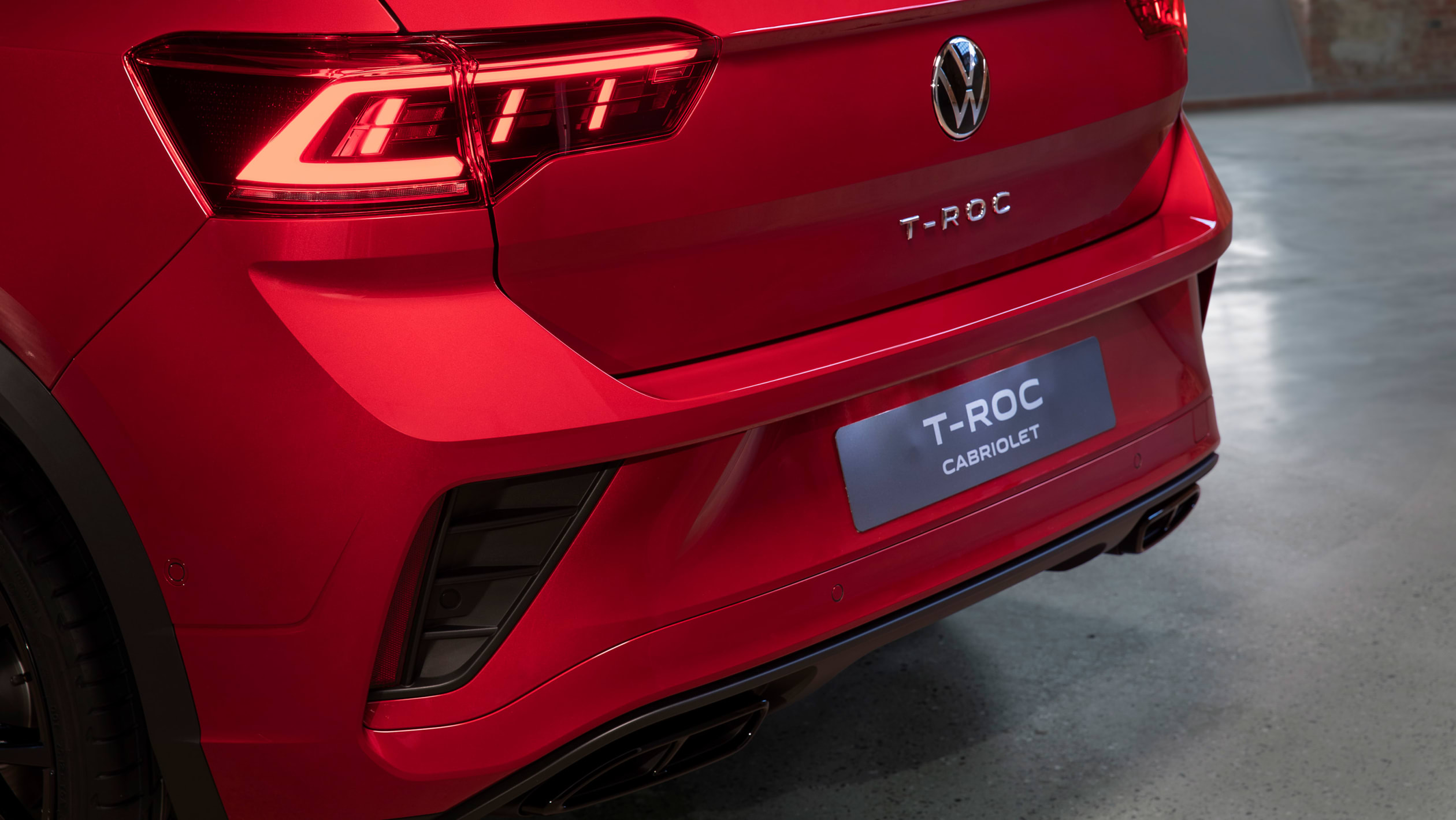 2022 Volkswagen T-Roc Comes With Tweaked Looks, Familiar Engines