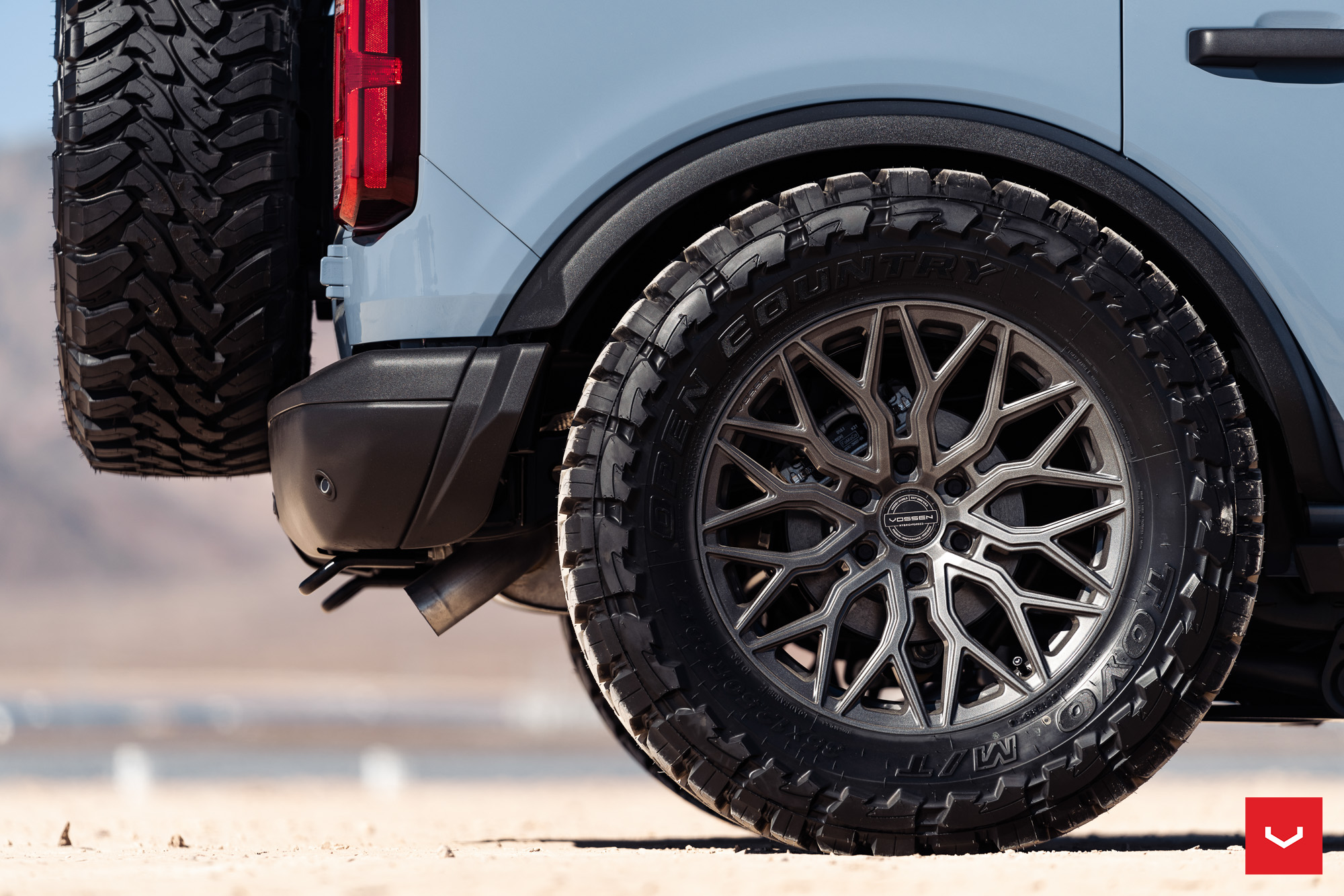 World’s First Ford Bronco With An Air Suspension Can Do Both High And Low