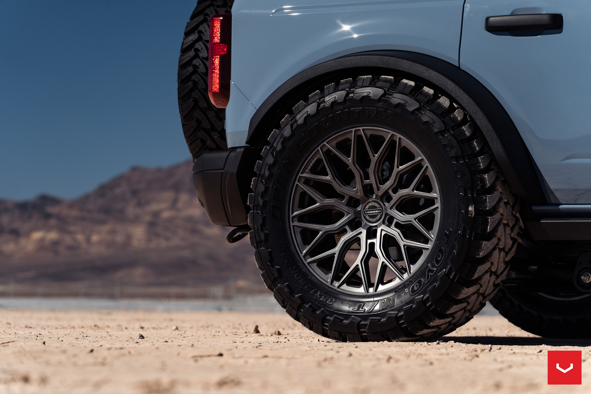 World’s First Ford Bronco With An Air Suspension Can Do Both High And Low