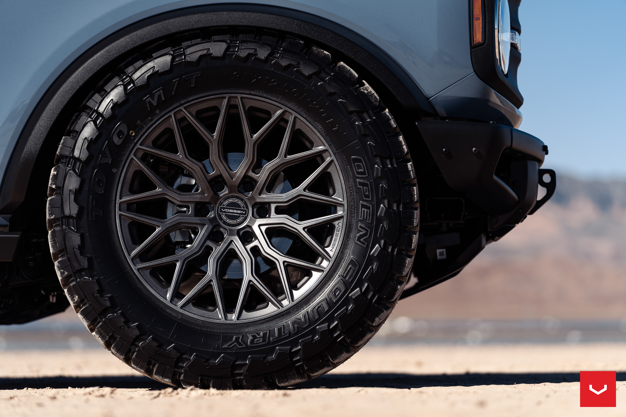 World’s First Ford Bronco With An Air Suspension Can Do Both High And Low