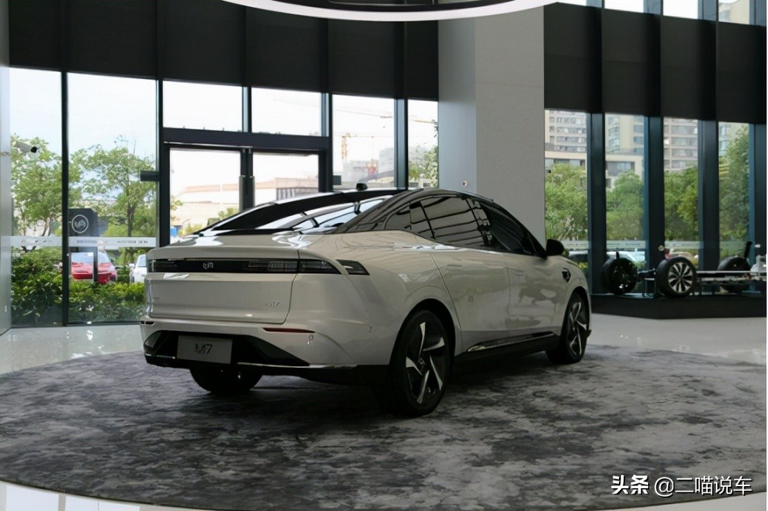 China’s Weimar M7 Claims To Be A Level 5-Capable EV With Three LiDARs