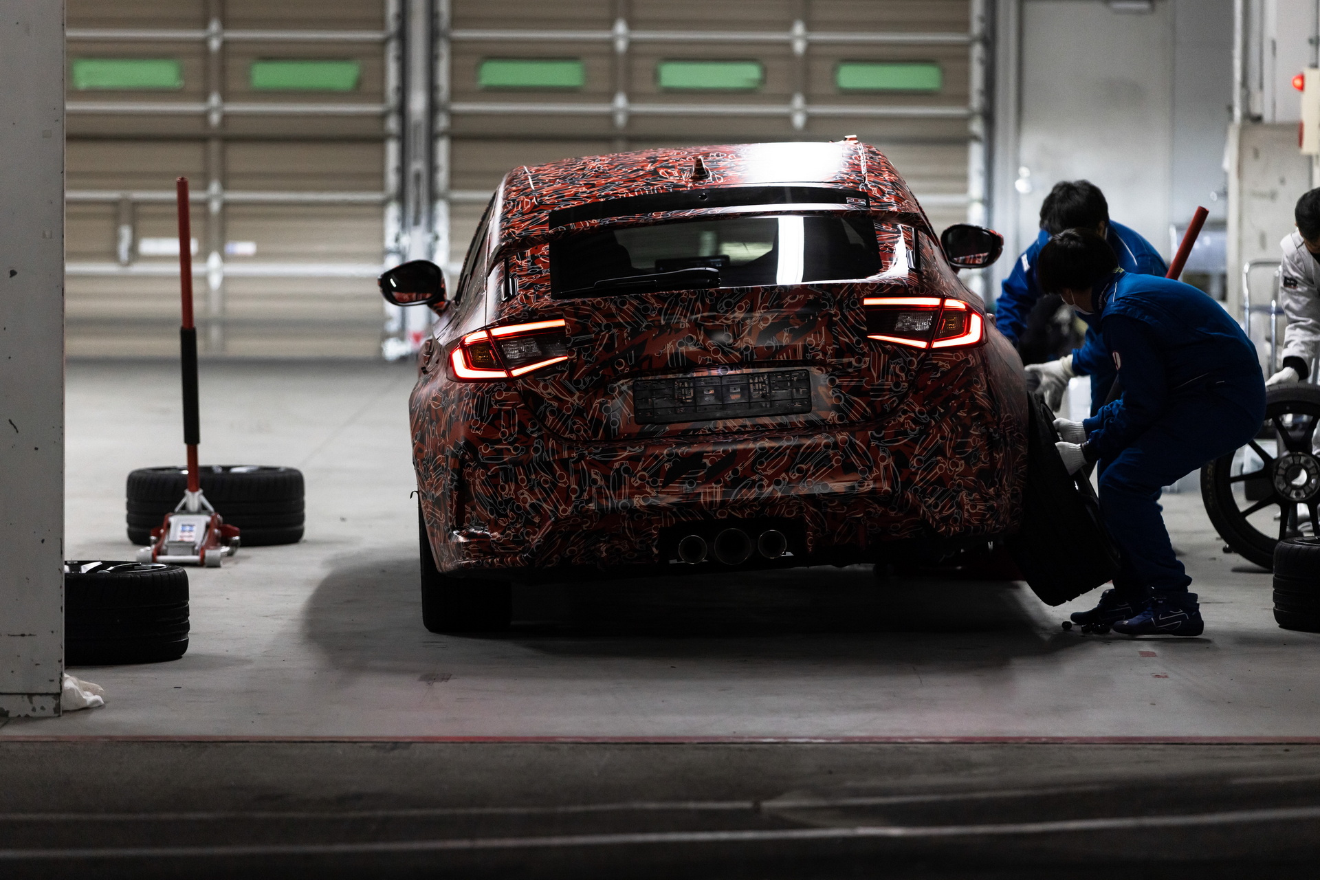 Honda Gives Us A Behind-The-Scenes Look At New Civic Type R Testing At Suzuka