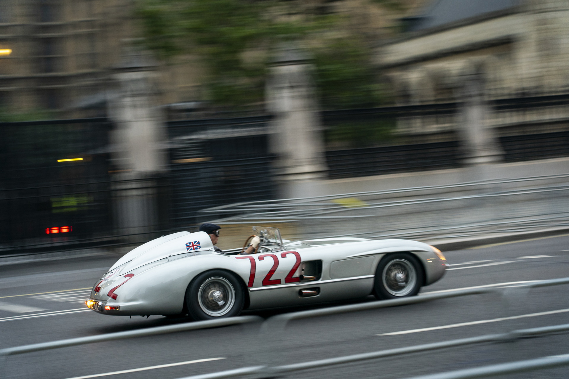 Mercedes Takes Stirling Moss’ 300 SLR For One Last Drive Before Parking It In Its Museum