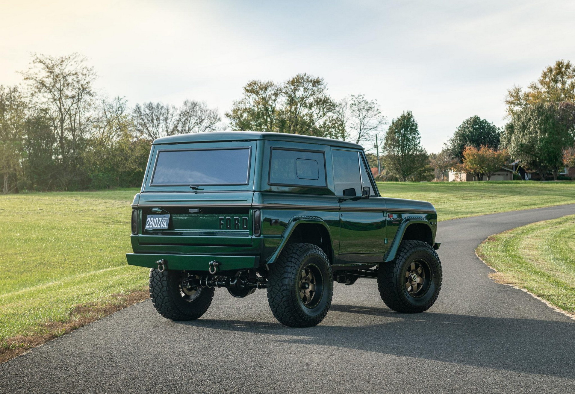 This 1973 Ford Bronco Restomod Hides The Heart Of A Mustang Under Its Hood