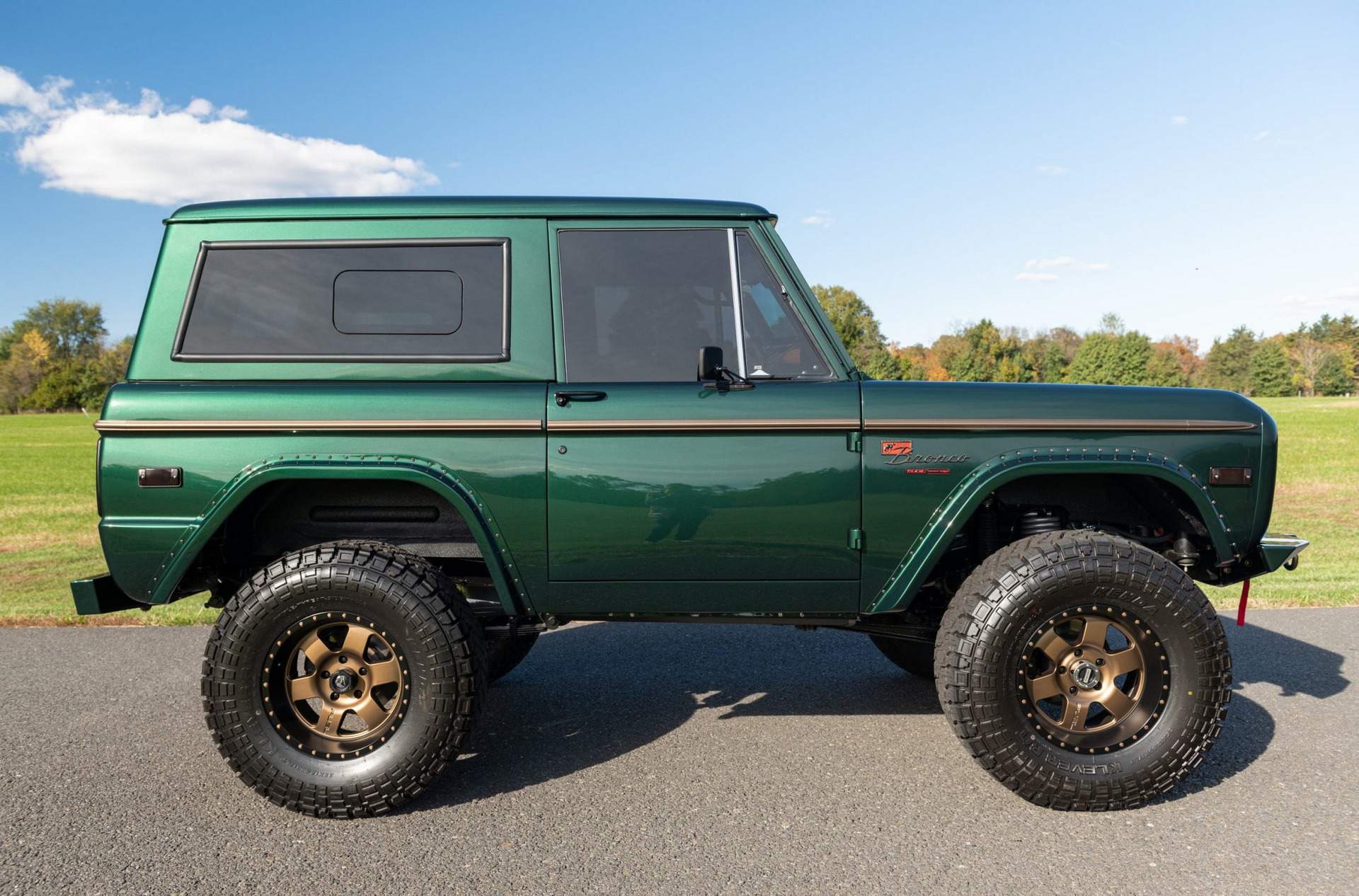 This 1973 Ford Bronco Restomod Hides The Heart Of A Mustang Under Its Hood