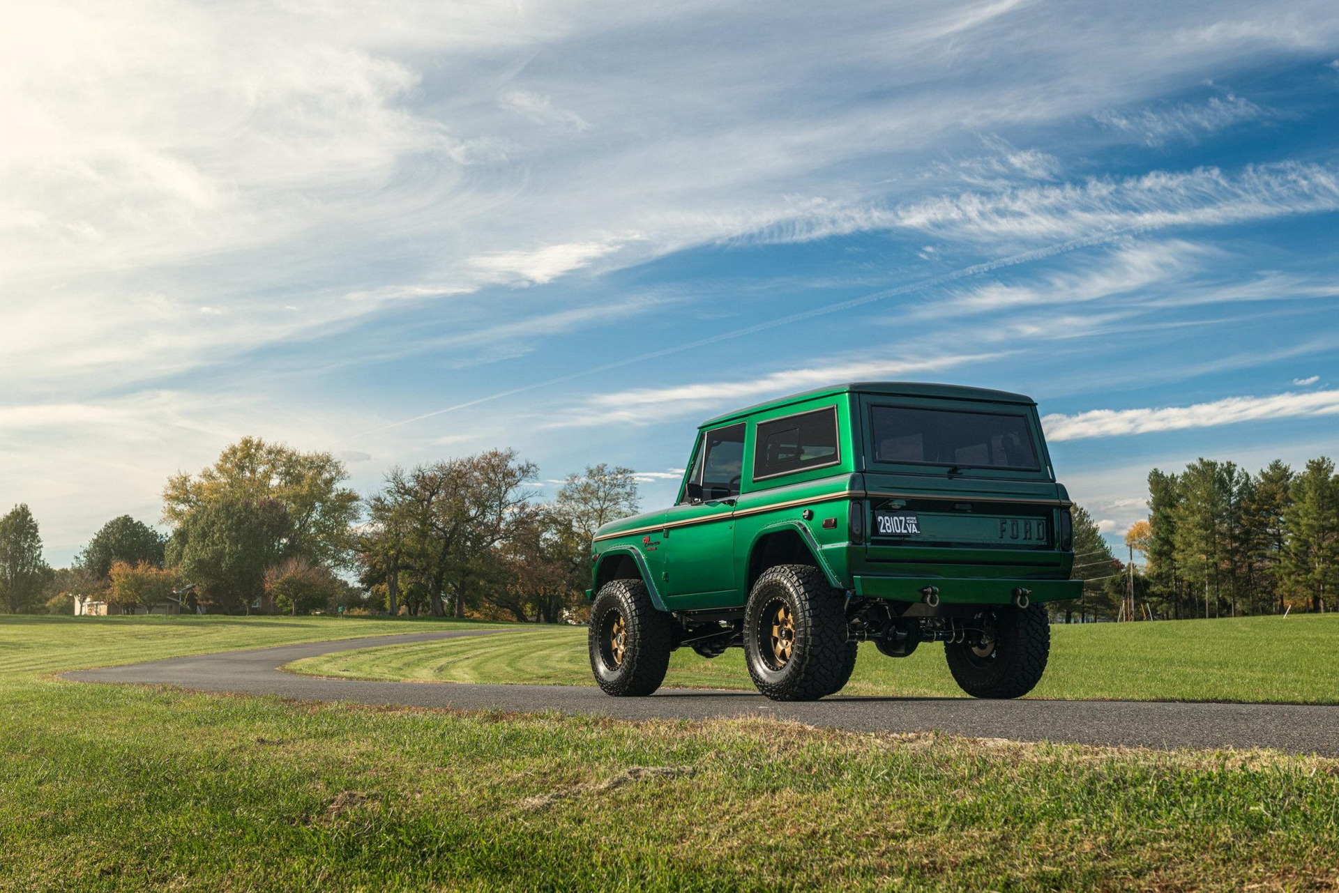 This 1973 Ford Bronco Restomod Hides The Heart Of A Mustang Under Its Hood
