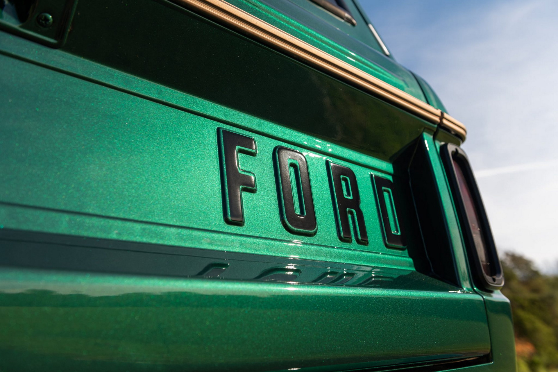 This 1973 Ford Bronco Restomod Hides The Heart Of A Mustang Under Its Hood