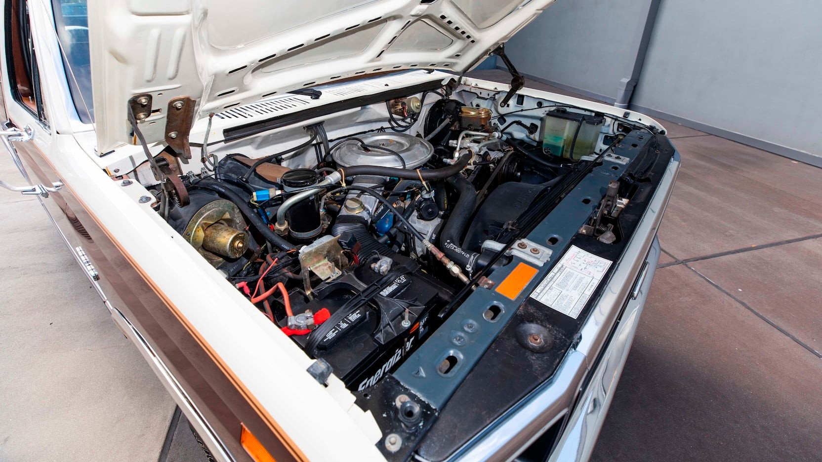 This 3,500 Mile 1982 Ford Bronco Could Sell For Twice As Much As The New Model