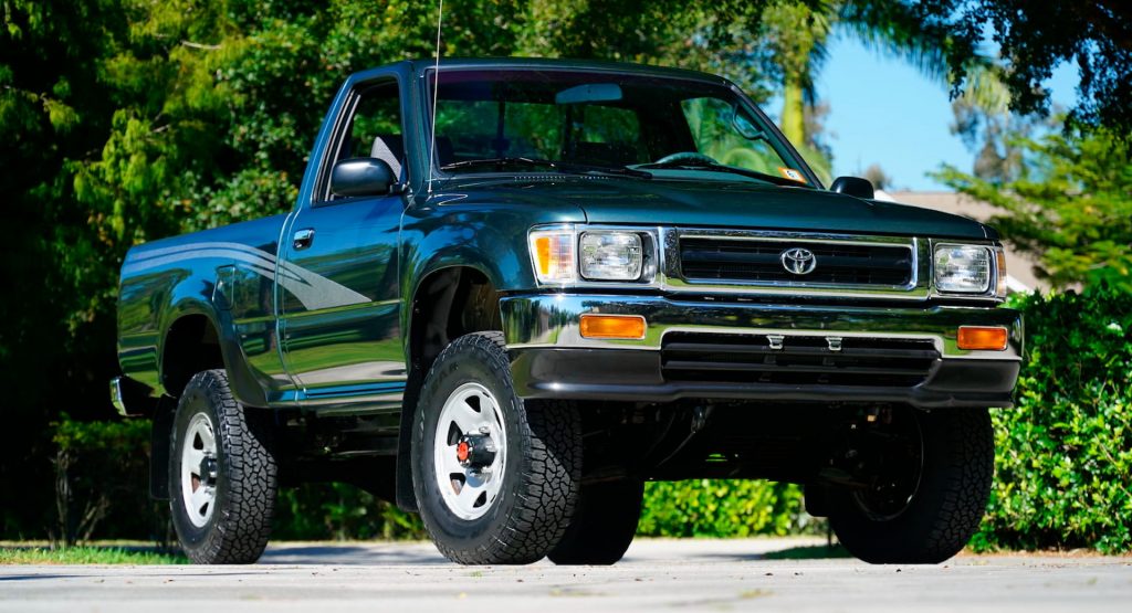  Amazing 1993 Toyota Pickup Barn Find With 93 Miles Could Fetch Some Serious Money