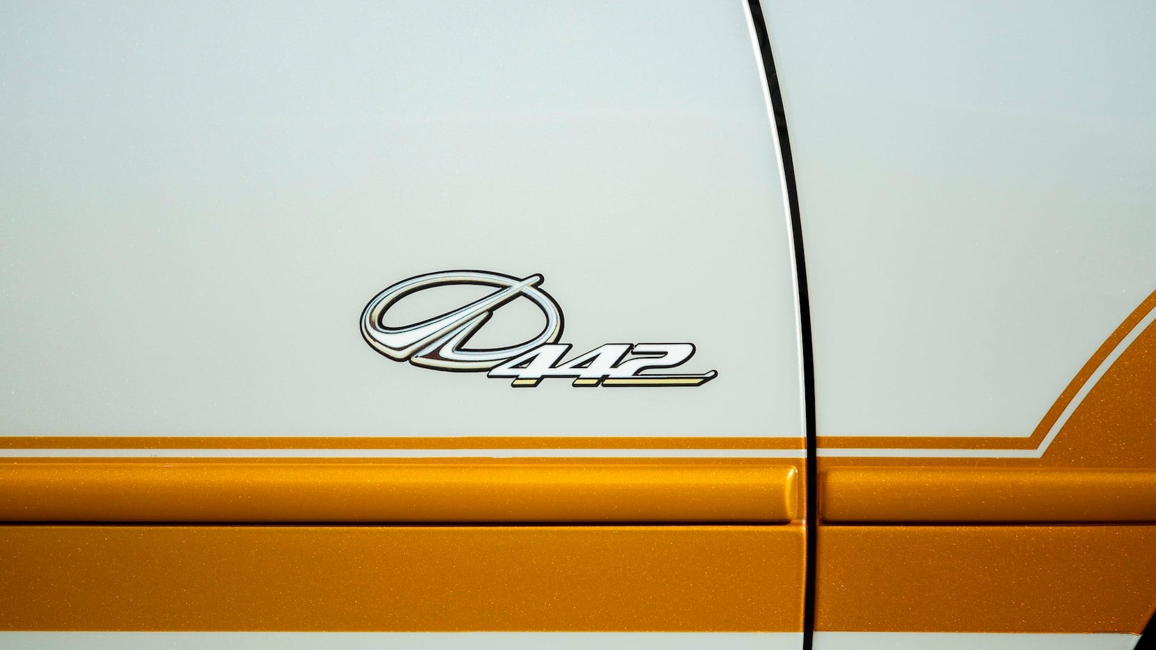 The Final Oldsmobile 442 Is Going Up For Auction, But It’s Really Just A V8-Powered Intrigue