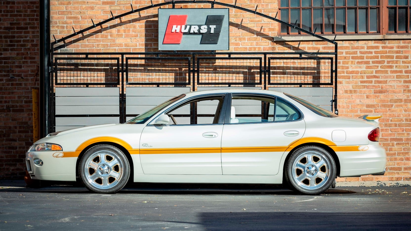 The Final Oldsmobile 442 Is Going Up For Auction, But It’s Really Just A V8-Powered Intrigue