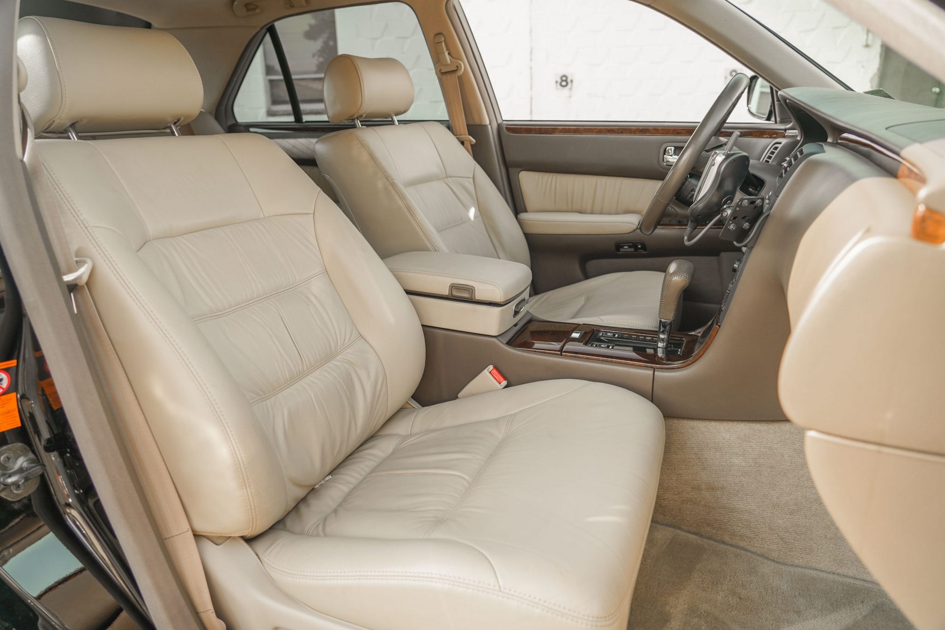 This 17k Mile Infiniti Q45 From 2000 Comes Complete With A Motorola Flip Phone