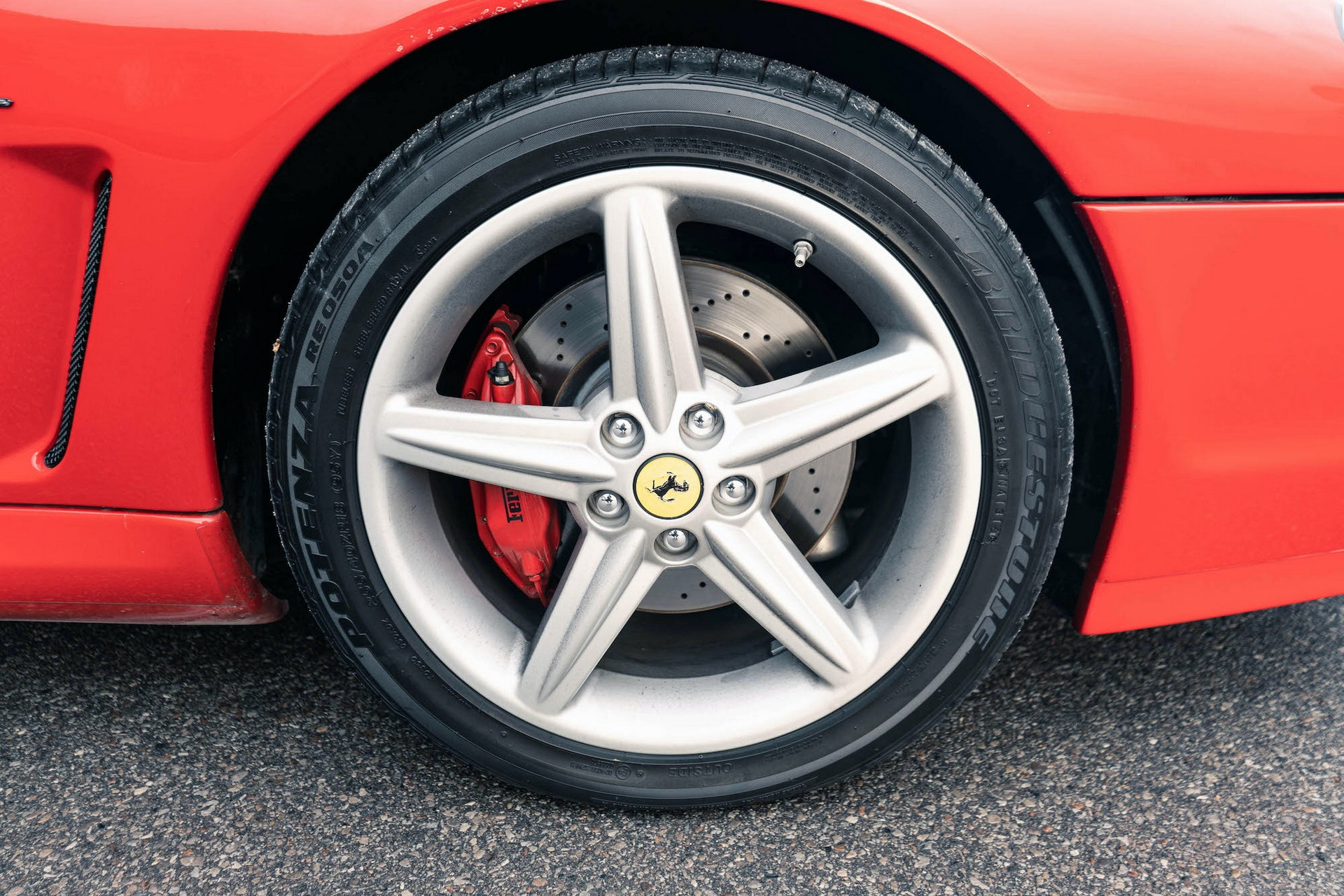 This Low-Mileage Ferrari 575M Maranello Could Be Your Holiday Treat