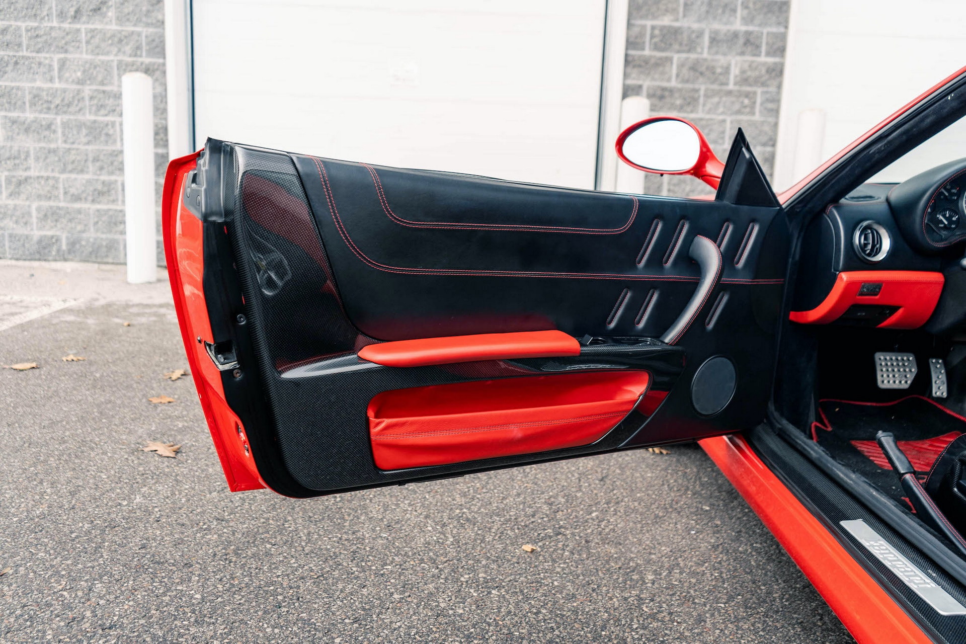 This Low-Mileage Ferrari 575M Maranello Could Be Your Holiday Treat