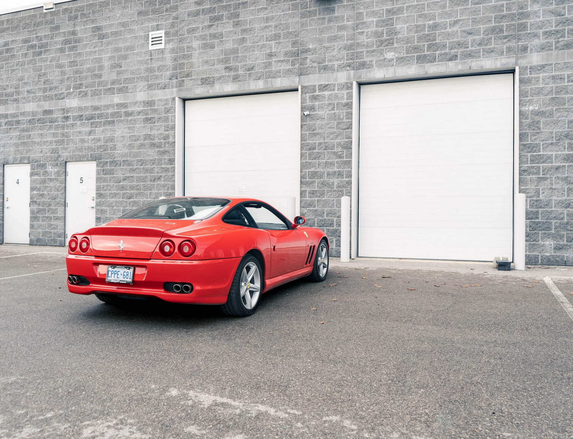 This Low-Mileage Ferrari 575M Maranello Could Be Your Holiday Treat