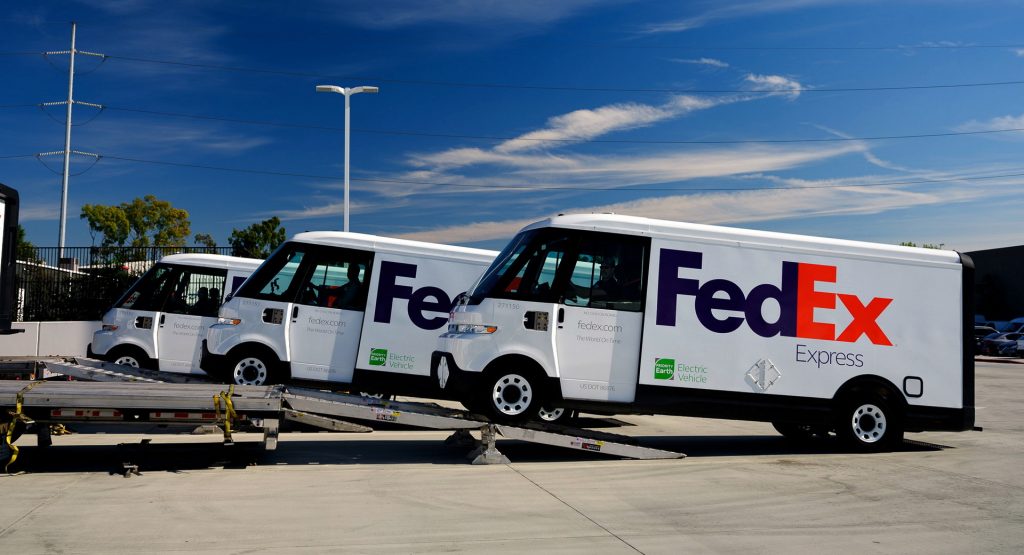  GM’s BrightDrop Delivers First 500 EV600 Electric Delivery Vans To FedEx