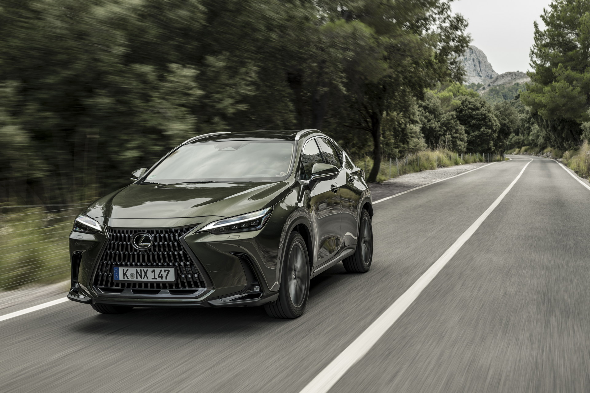 Europe’s 2022 Lexus NX Detailed In Massive Photo Gallery, UK Pricing Revealed